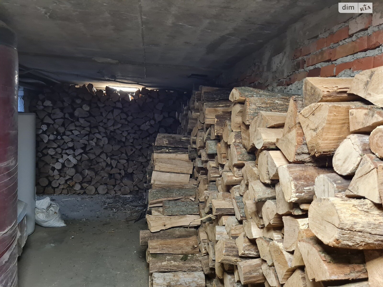 двоповерховий будинок з верандою, 181.6 кв. м, цегла. Продаж у Рогані фото 1