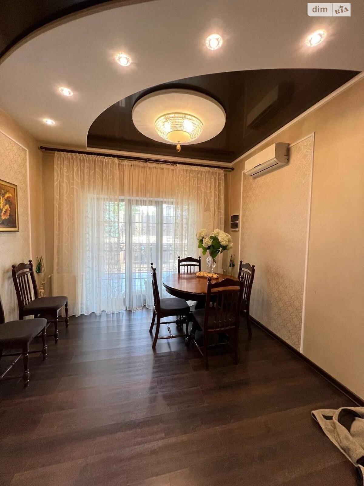 двухэтажный дом с верандой, 160 кв. м, кирпич. Продажа в Рогани фото 1 двухэтажный дом с верандой, 160 кв. м, кирпич. Продажа в Рогани фото 1