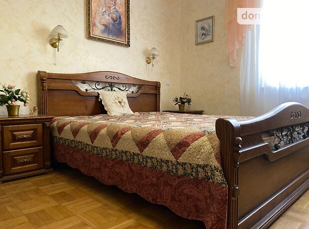 двухэтажный дом с камином, 220 кв. м, кирпич. Продажа в Рогатине район Рогатин фото 1 двухэтажный дом с камином, 220 кв. м, кирпич. Продажа в Рогатине район Рогатин фото 1