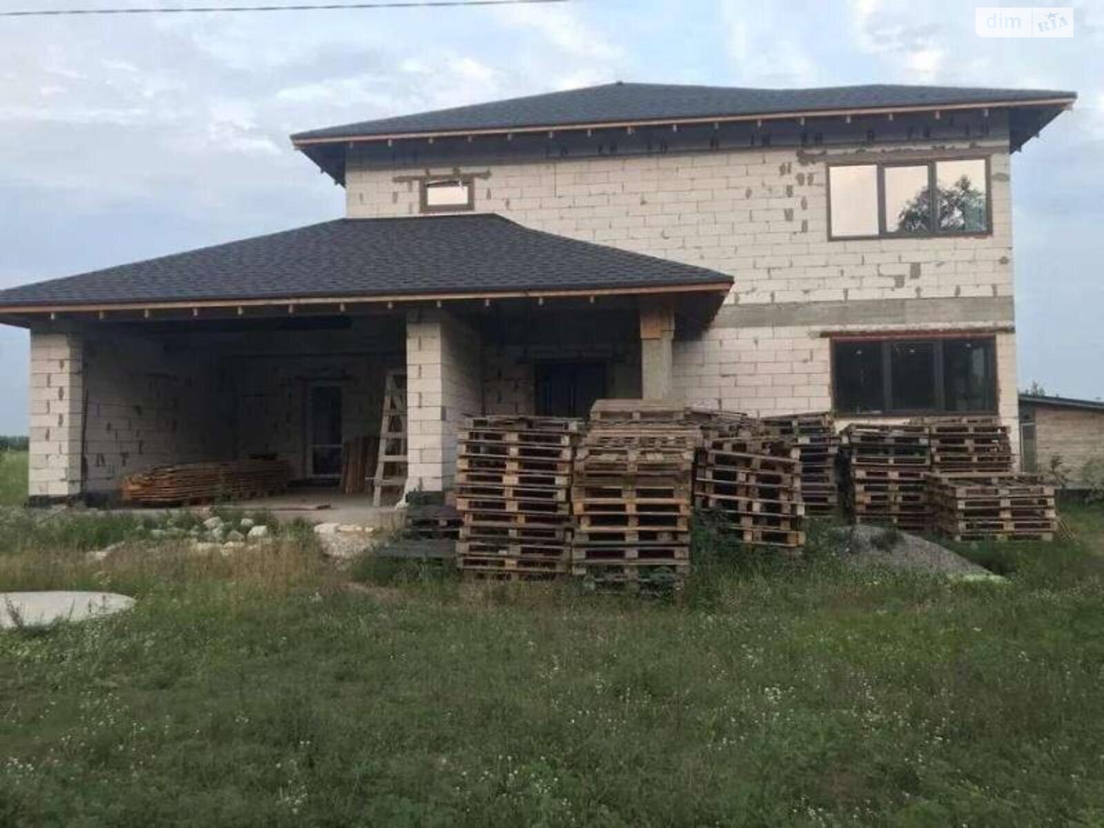 двоповерховий будинок, 260 кв. м, газобетон. Продаж у Рожовці фото 1