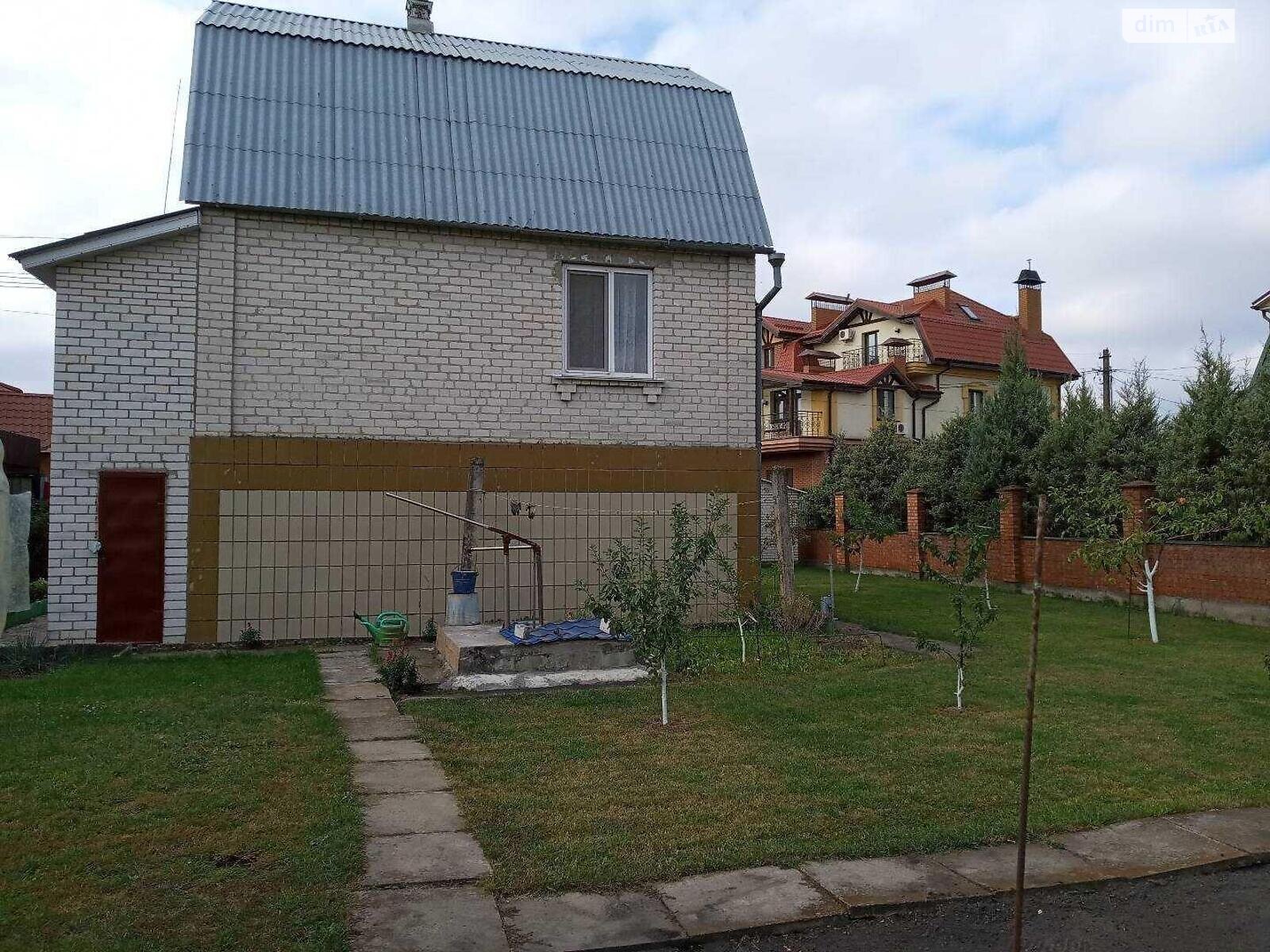 триповерховий будинок, 104 кв. м, кирпич. Продаж у Рожнах фото 1