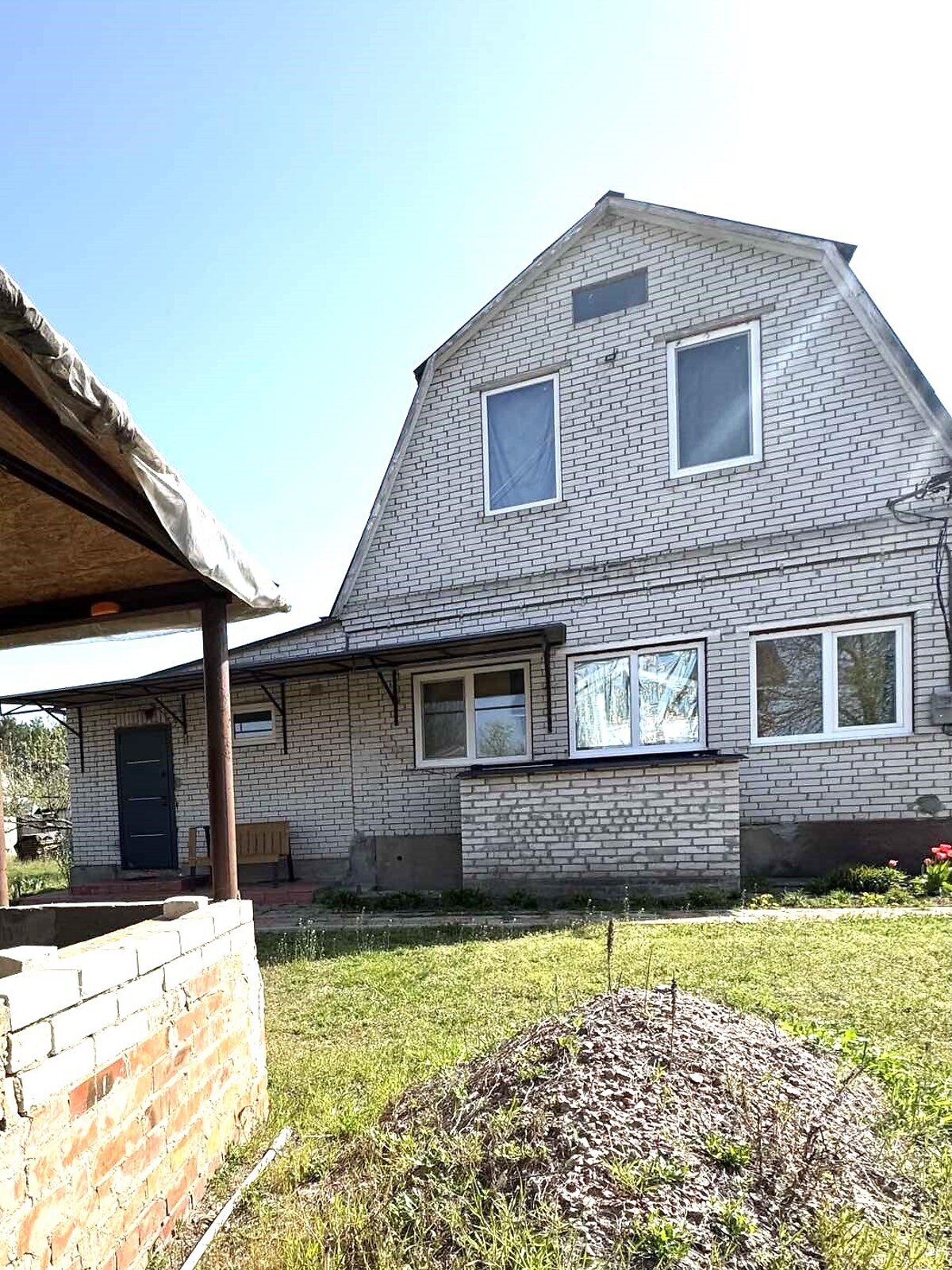 двухэтажный дом беседка, 128.5 кв. м, кирпич силикатный. Продажа в Рожнах фото 1 двухэтажный дом беседка, 128.5 кв. м, кирпич силикатный. Продажа в Рожнах фото 1