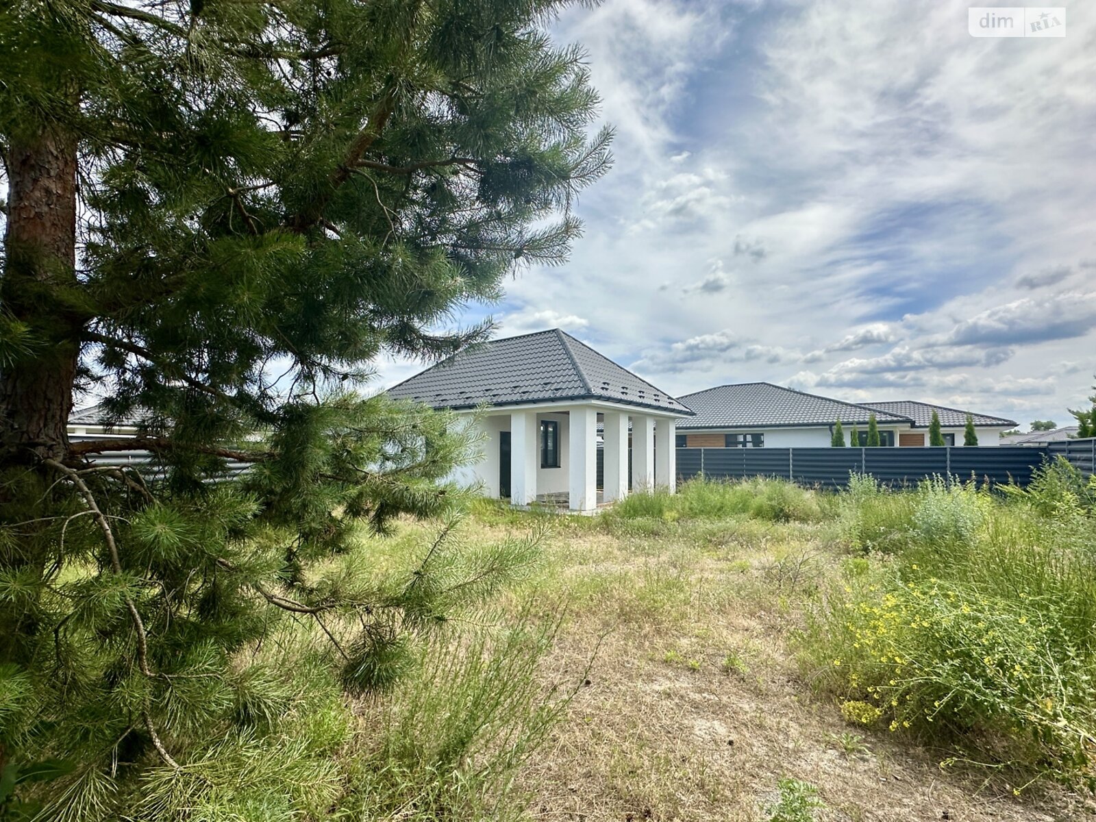 одноповерховий будинок з гаражем, 176.2 кв. м, цегла. Продаж у Рожнах фото 1 одноповерховий будинок з гаражем, 176.2 кв. м, цегла. Продаж у Рожнах фото 1