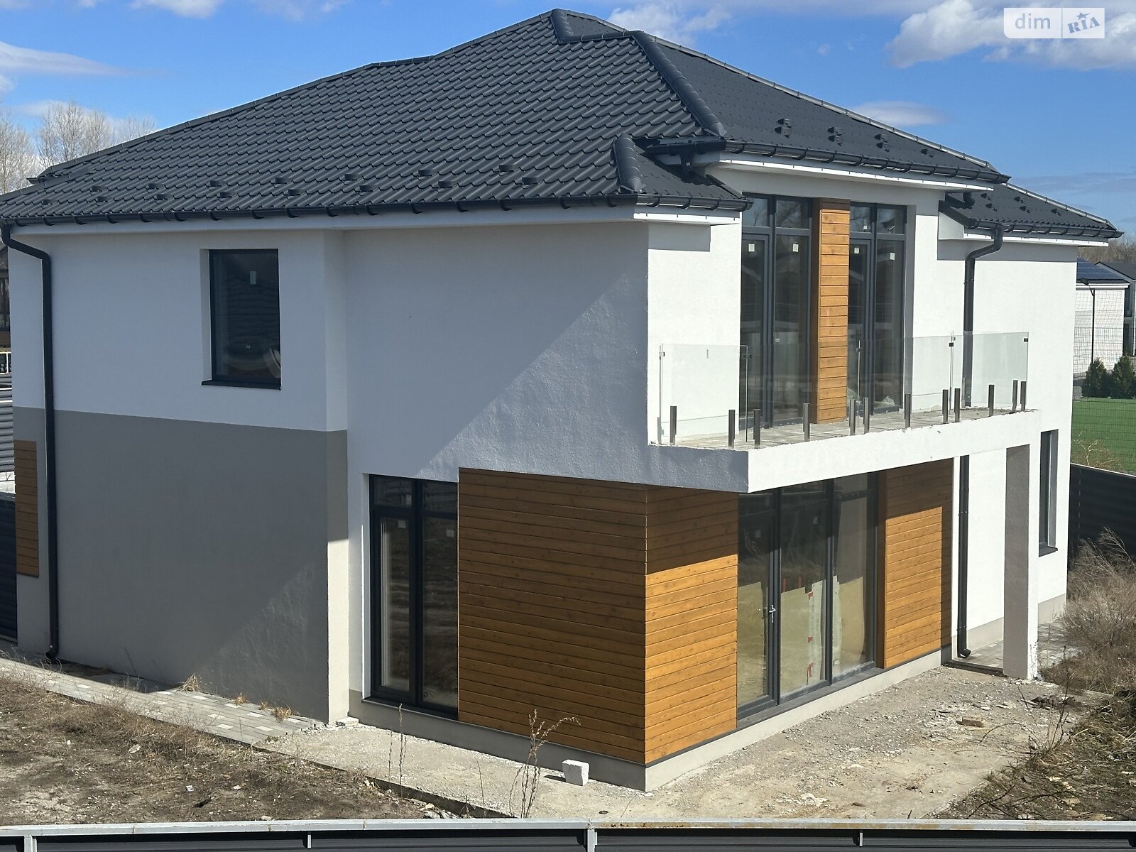 двоповерховий будинок з гаражем, 200 кв. м, піноблок. Продаж у Рожнах фото 1 двоповерховий будинок з гаражем, 200 кв. м, піноблок. Продаж у Рожнах фото 1