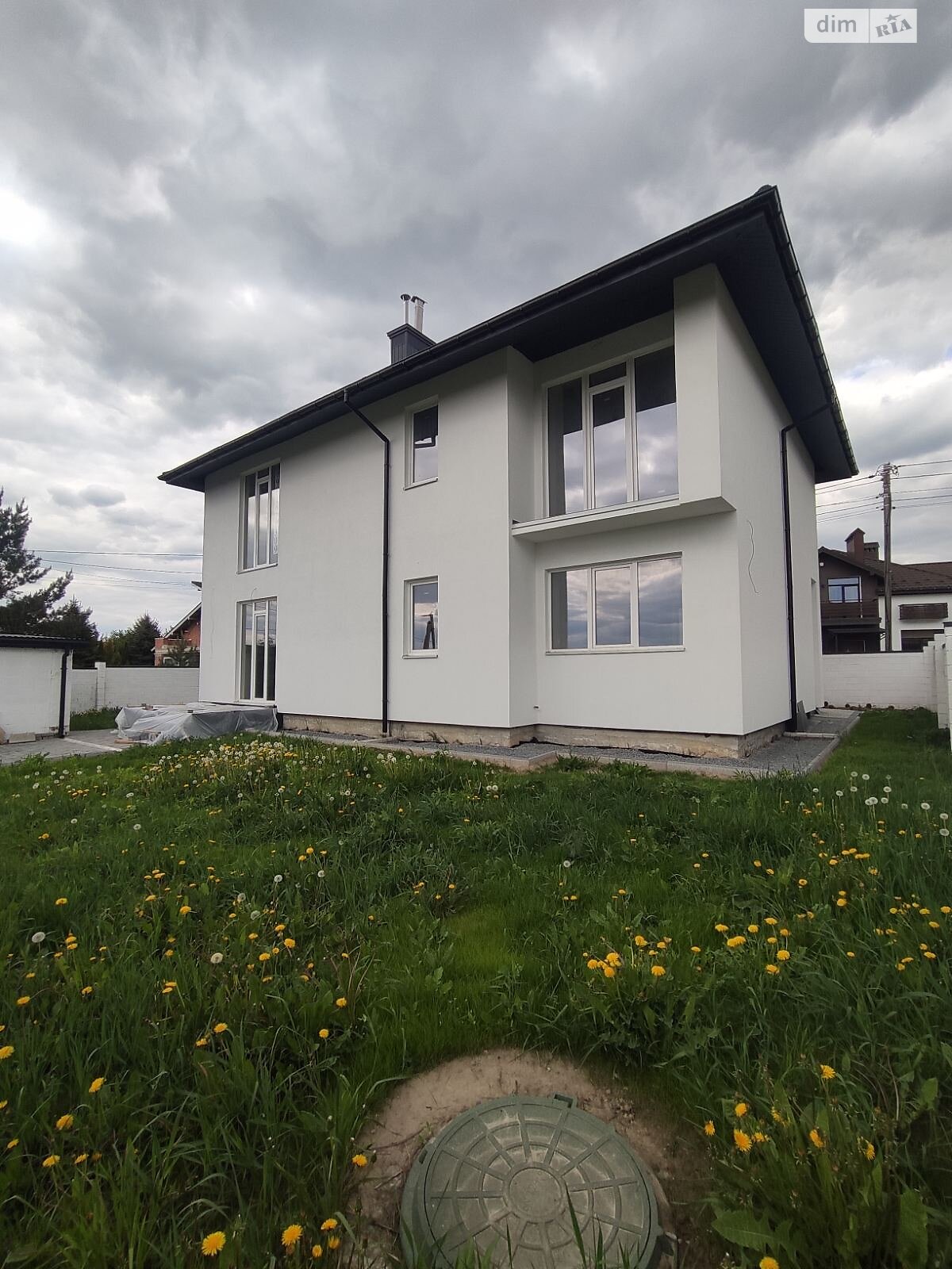 двухэтажный дом с гаражом, 156.8 кв. м, кирпич. Продажа в Рокитном район Центр фото 1 двухэтажный дом с гаражом, 156.8 кв. м, кирпич. Продажа в Рокитном район Центр фото 1
