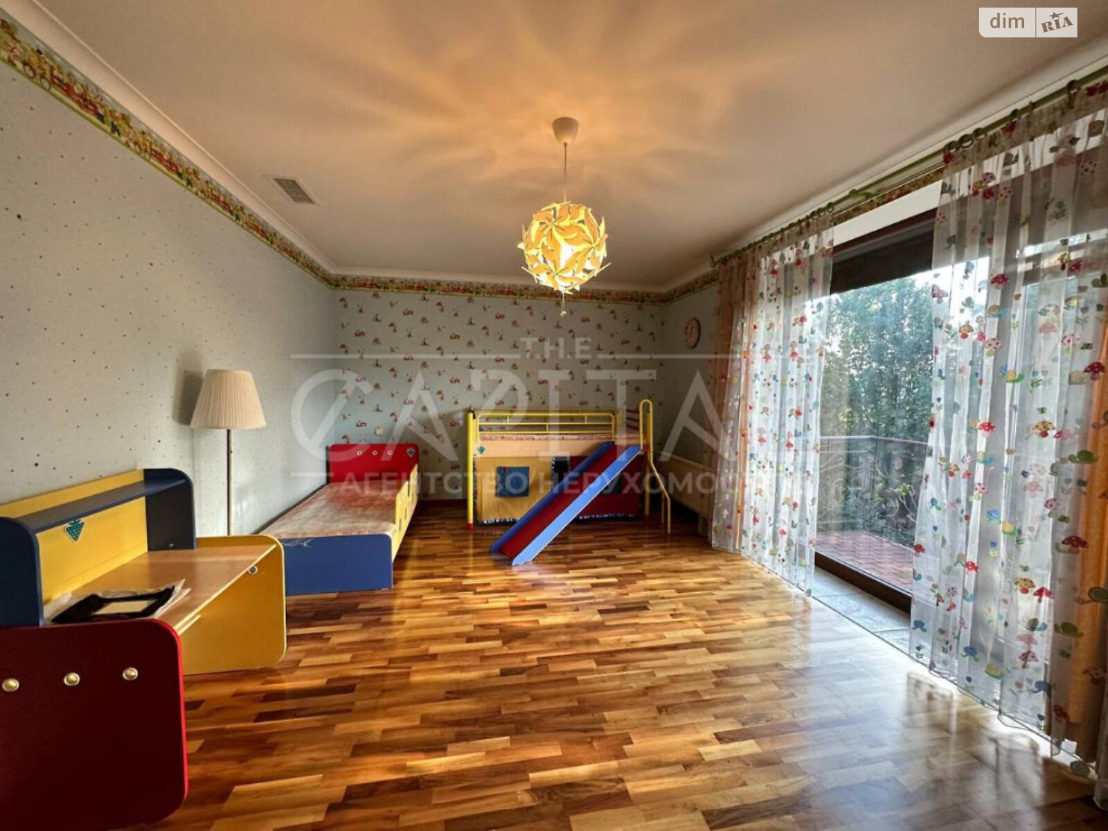 двухэтажный дом, 327 кв. м, кирпич. Продажа в Романкове фото 1