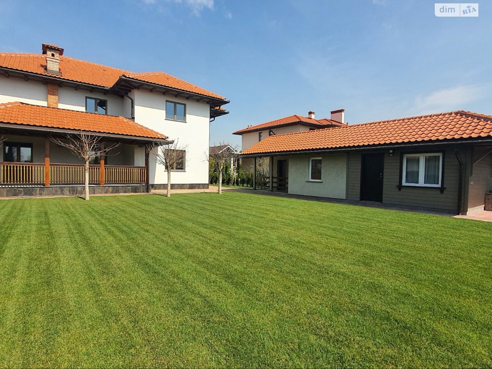 двоповерховий будинок з балконом, 300 кв. м, цегла. Продаж у Романкові фото 1 двоповерховий будинок з балконом, 300 кв. м, цегла. Продаж у Романкові фото 1