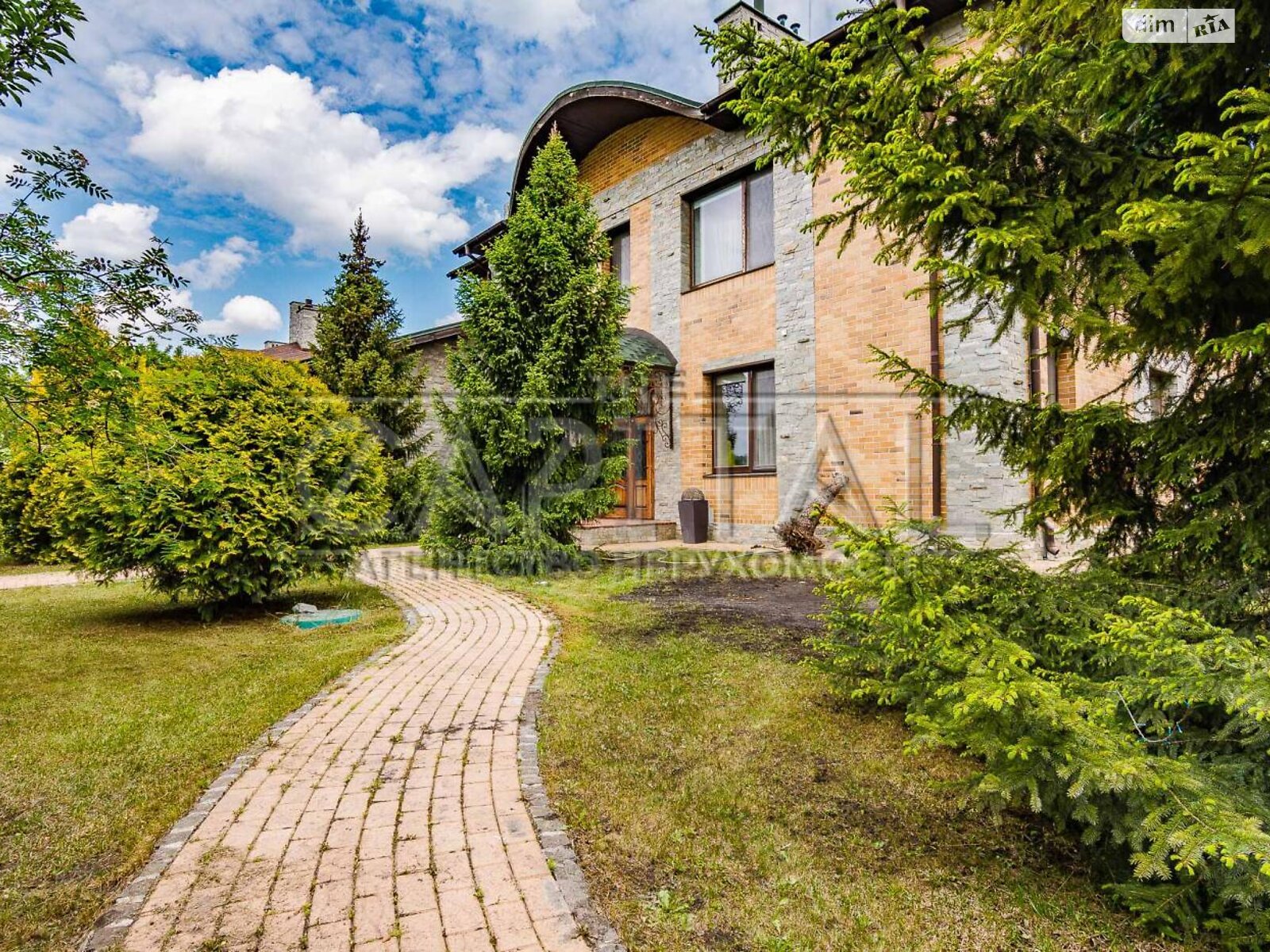 двоповерховий будинок бесідка, 430 кв. м, цегла. Продаж у Романкові фото 1 двоповерховий будинок бесідка, 430 кв. м, цегла. Продаж у Романкові фото 1