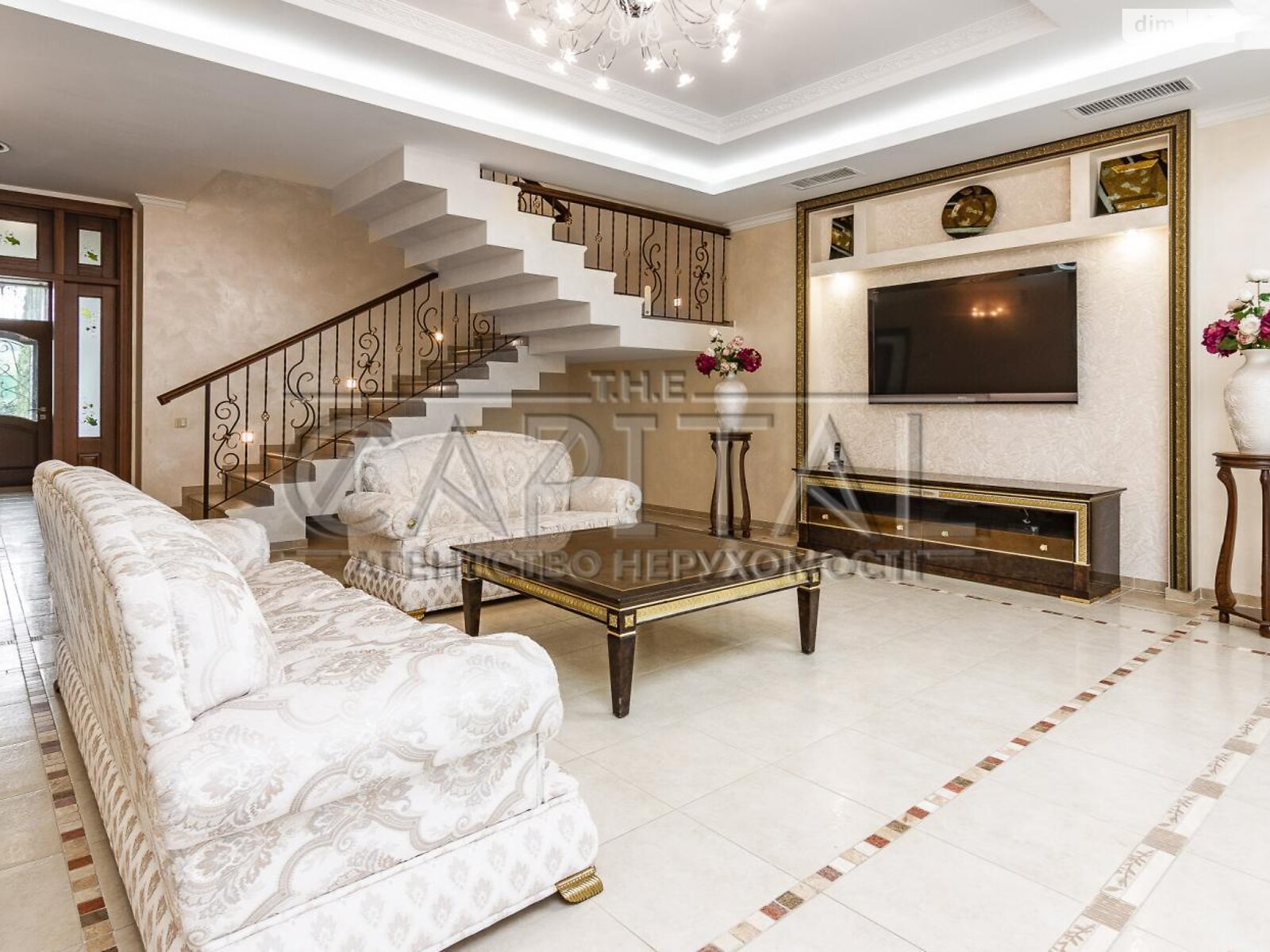 двоповерховий будинок бесідка, 430 кв. м, цегла. Продаж у Романкові фото 1 двоповерховий будинок бесідка, 430 кв. м, цегла. Продаж у Романкові фото 1