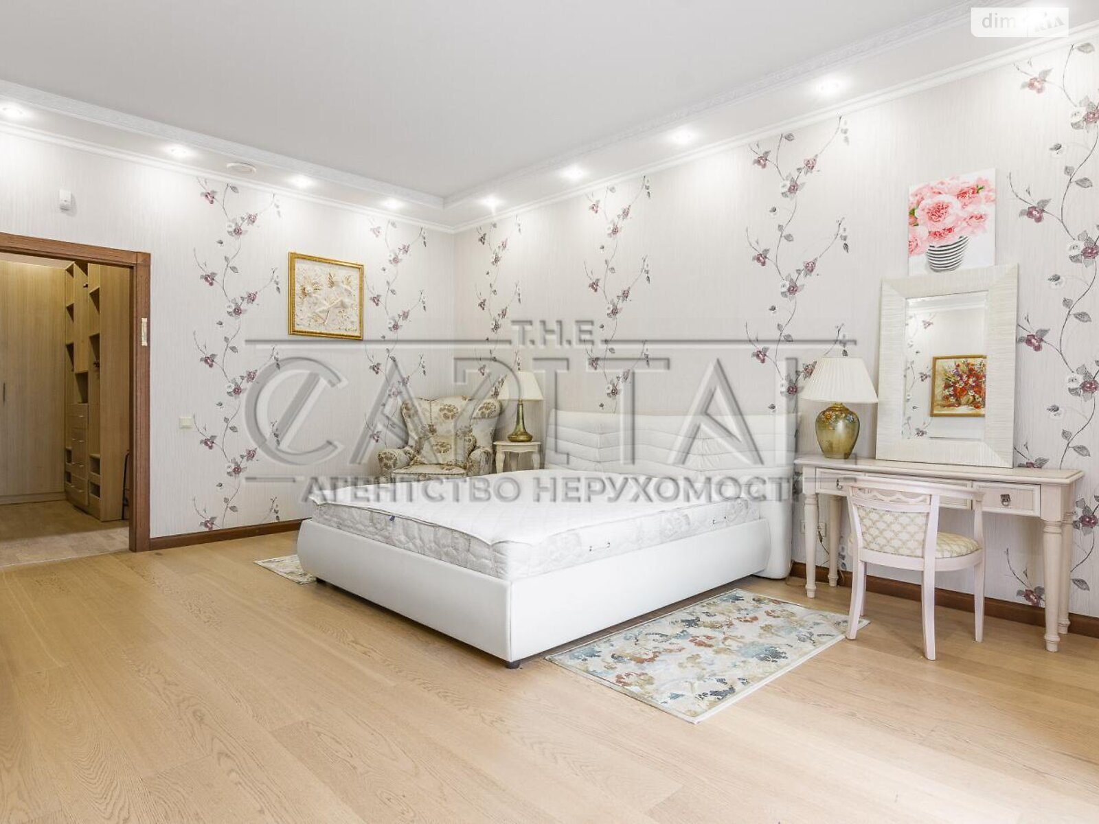 двоповерховий будинок бесідка, 430 кв. м, цегла. Продаж у Романкові фото 1 двоповерховий будинок бесідка, 430 кв. м, цегла. Продаж у Романкові фото 1