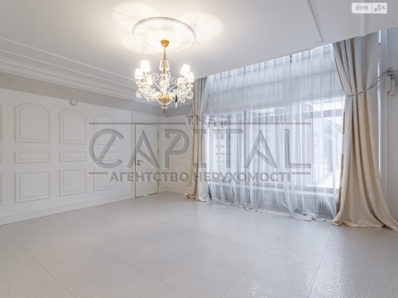 двухэтажный дом с мансардой, 820 кв. м, кирпич. Продажа в Романкове фото 1 двухэтажный дом с мансардой, 820 кв. м, кирпич. Продажа в Романкове фото 1