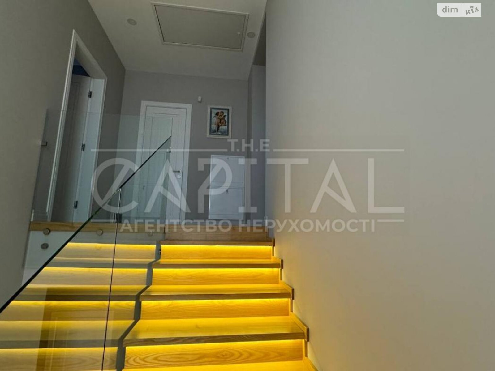двухэтажный дом с отоплением, 290 кв. м, кирпич. Продажа в Романкове фото 1 двухэтажный дом с отоплением, 290 кв. м, кирпич. Продажа в Романкове фото 1