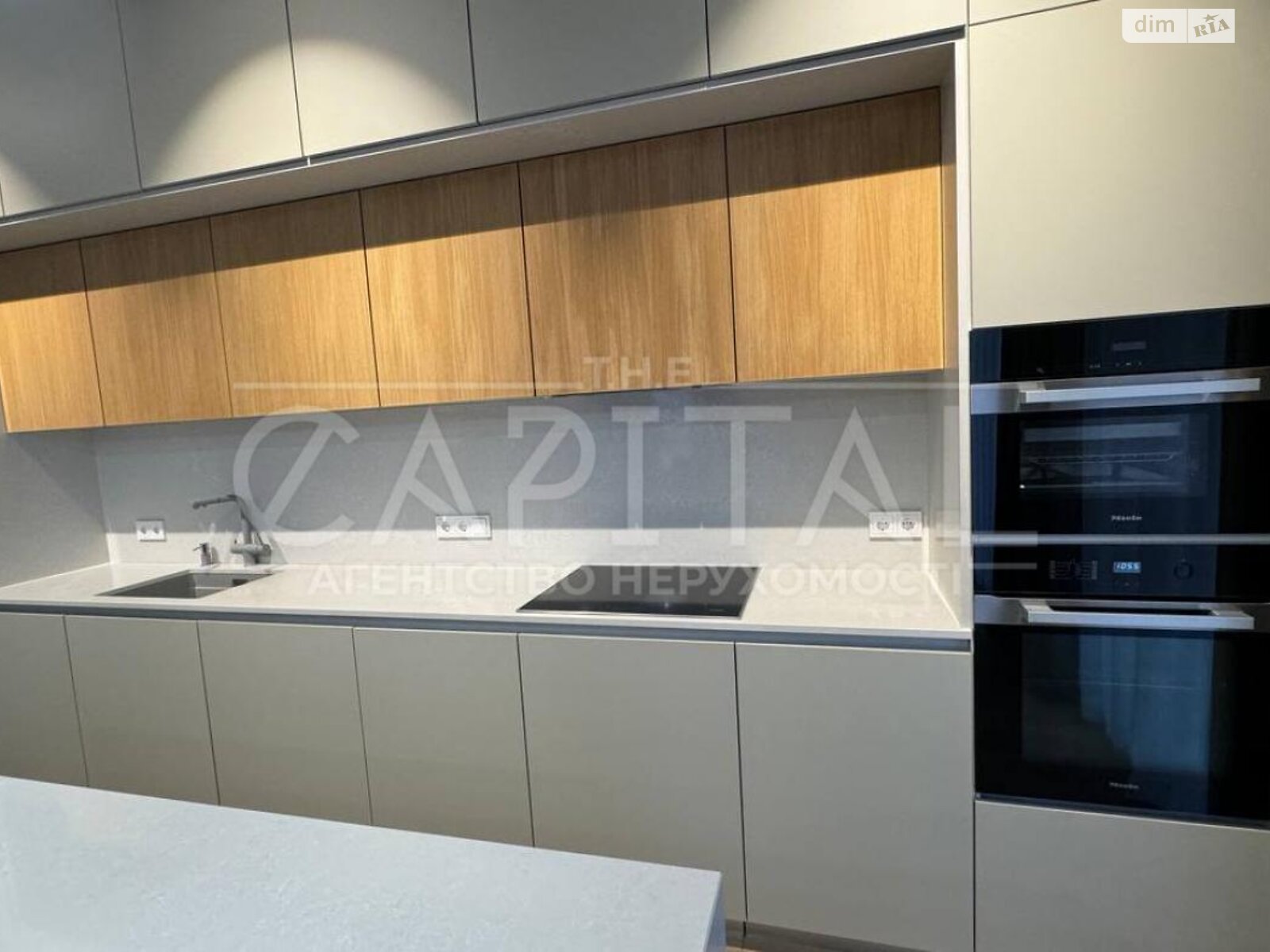 двухэтажный дом с отоплением, 290 кв. м, кирпич. Продажа в Романкове фото 1 двухэтажный дом с отоплением, 290 кв. м, кирпич. Продажа в Романкове фото 1