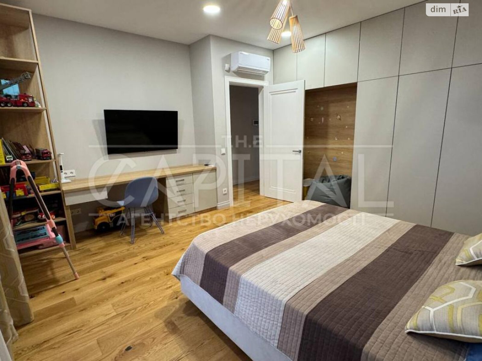 двухэтажный дом с отоплением, 290 кв. м, кирпич. Продажа в Романкове фото 1 двухэтажный дом с отоплением, 290 кв. м, кирпич. Продажа в Романкове фото 1