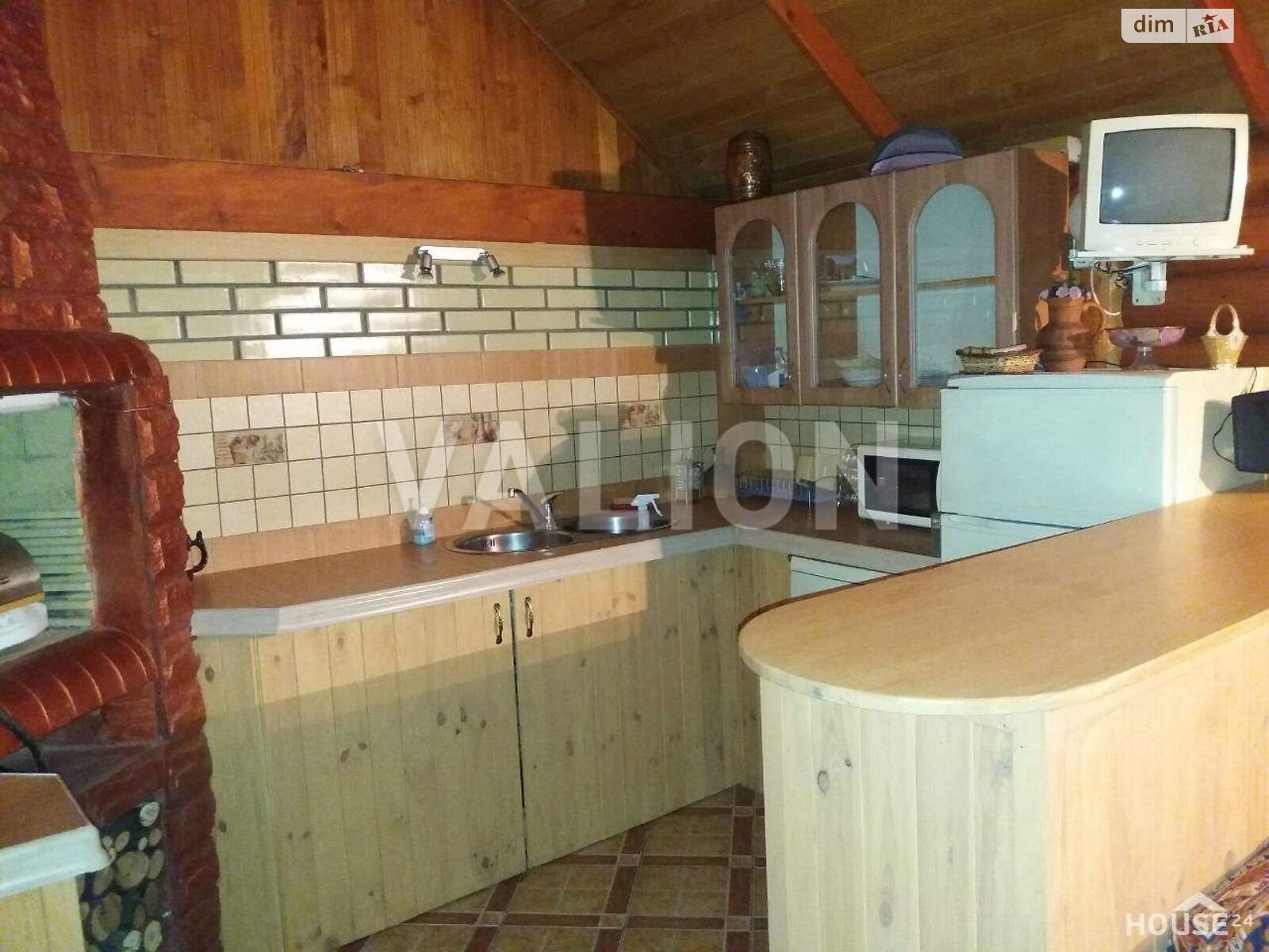 двоповерховий будинок бесідка, 160 кв. м, кирпич. Продаж у Романкові фото 1