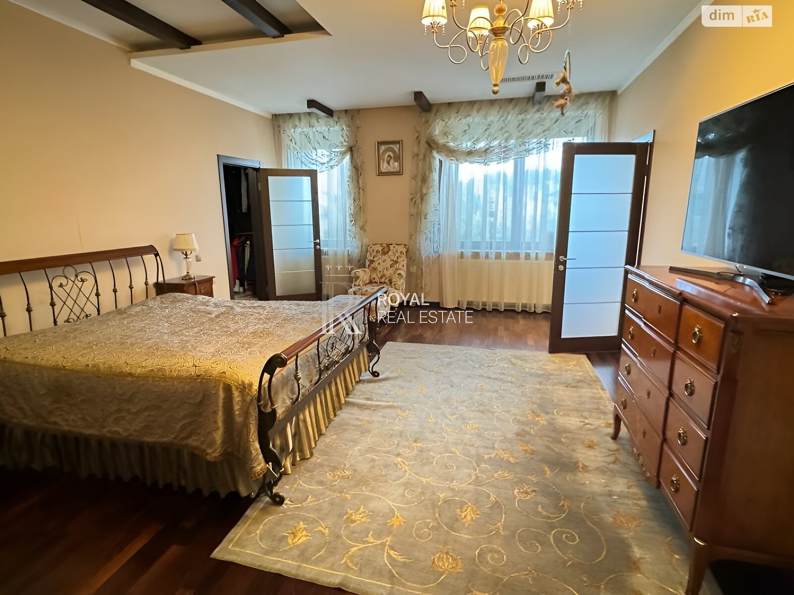 двухэтажный дом с мебелью, 441 кв. м, кирпич. Продажа в Романкове фото 1 двухэтажный дом с мебелью, 441 кв. м, кирпич. Продажа в Романкове фото 1