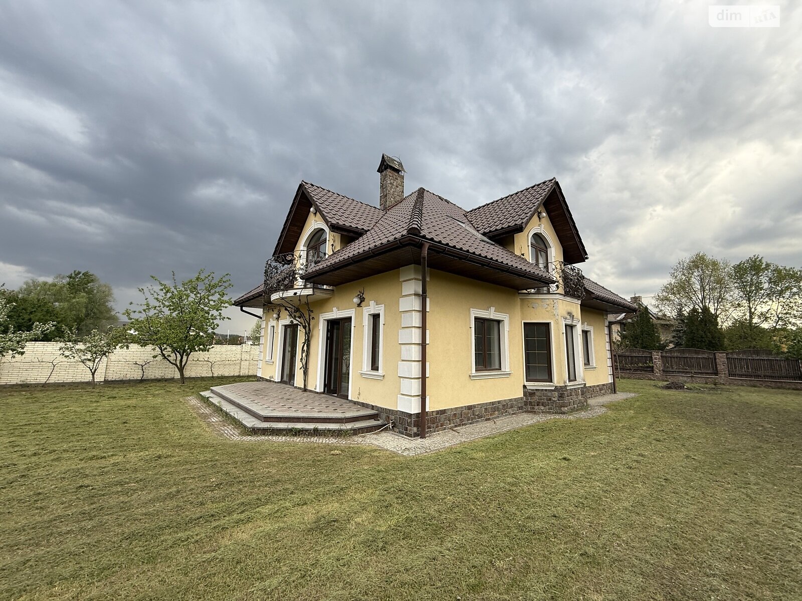 двоповерховий будинок, 320 кв. м, цегла. Продаж у Романкові фото 1 двоповерховий будинок, 320 кв. м, цегла. Продаж у Романкові фото 1