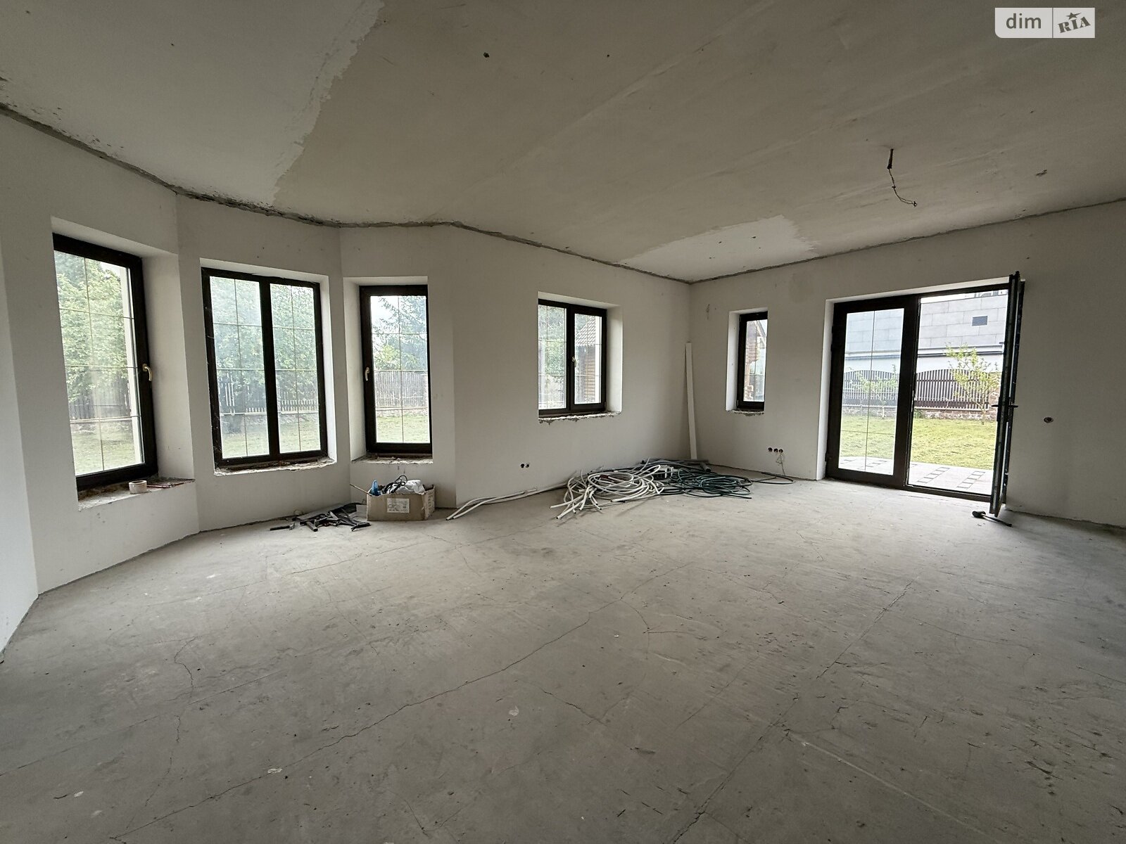 двоповерховий будинок, 320 кв. м, цегла. Продаж у Романкові фото 1 двоповерховий будинок, 320 кв. м, цегла. Продаж у Романкові фото 1