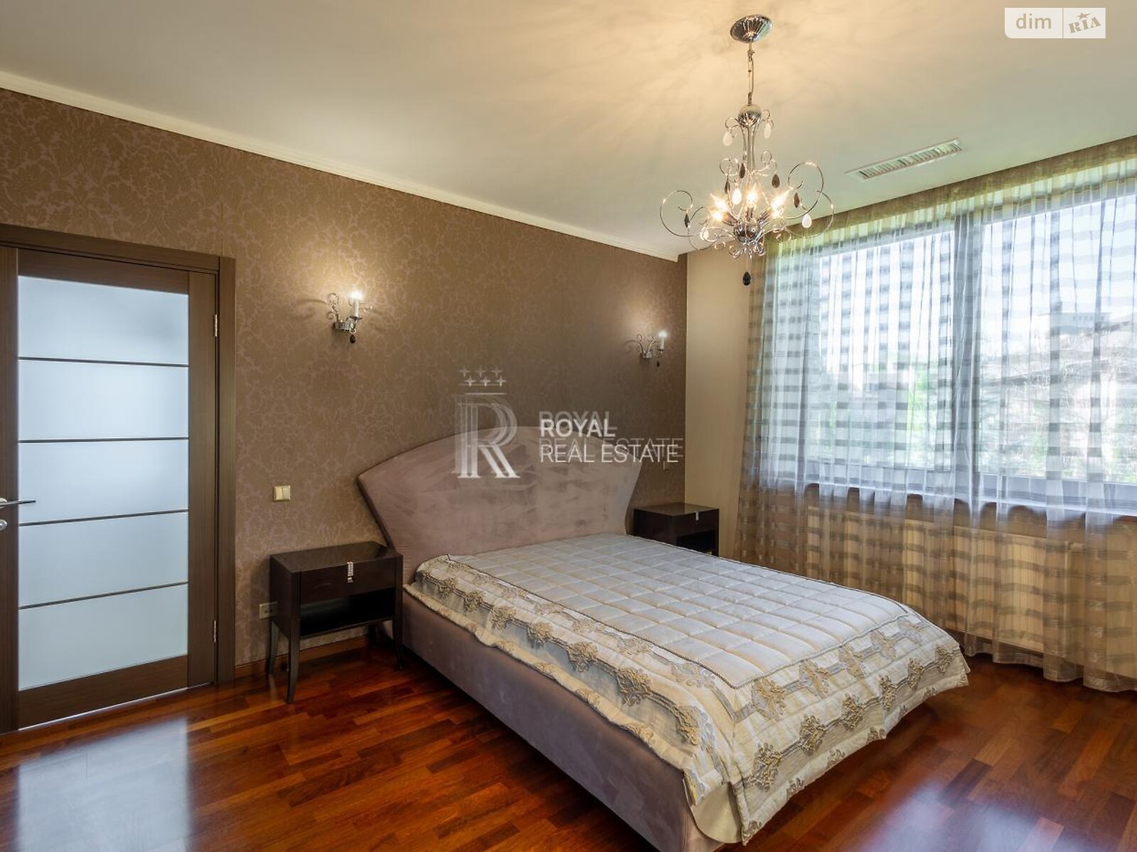 двухэтажный дом с верандой, 441 кв. м, кирпич. Продажа в Романкове фото 1 двухэтажный дом с верандой, 441 кв. м, кирпич. Продажа в Романкове фото 1