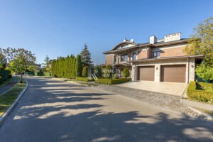 двухэтажный дом с верандой, 441 кв. м, кирпич. Продажа в Романкове фото 2