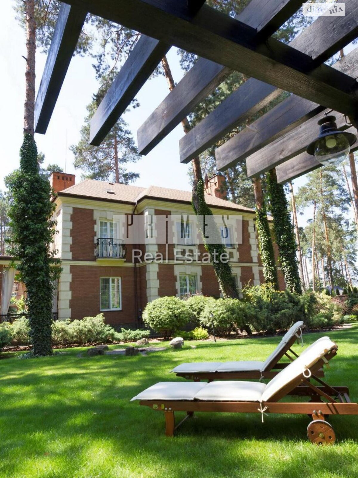двоповерховий будинок з гаражем, 360 кв. м, цегла. Продаж у Романкові фото 1 двоповерховий будинок з гаражем, 360 кв. м, цегла. Продаж у Романкові фото 1