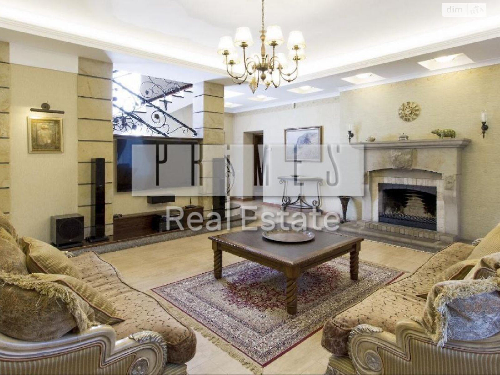 двоповерховий будинок з гаражем, 360 кв. м, цегла. Продаж у Романкові фото 1 двоповерховий будинок з гаражем, 360 кв. м, цегла. Продаж у Романкові фото 1