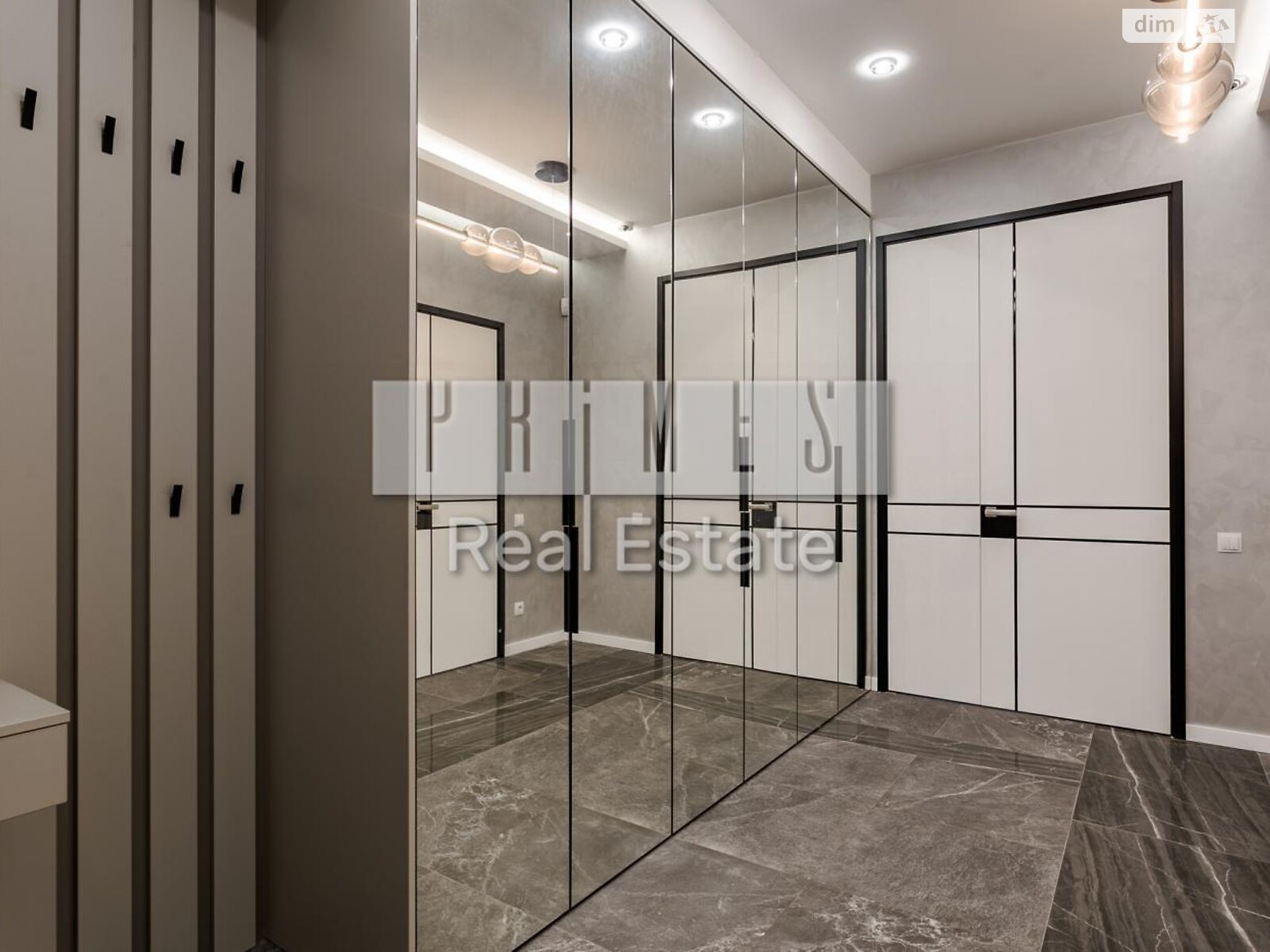 одноповерховий будинок з ремонтом, 212.2 кв. м, цегла. Продаж у Романкові фото 1 одноповерховий будинок з ремонтом, 212.2 кв. м, цегла. Продаж у Романкові фото 1