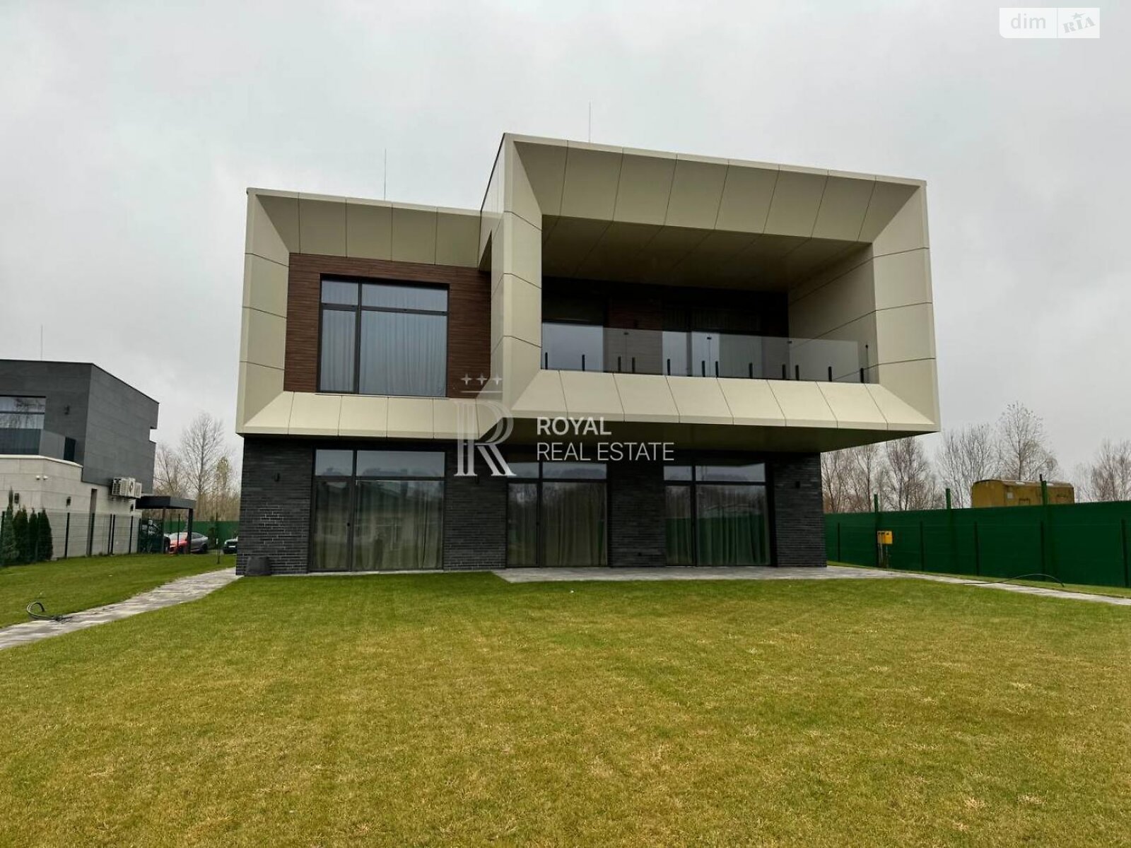 двоповерховий будинок з верандою, 400 кв. м, кирпич. Продаж у Романкові фото 1 двоповерховий будинок з верандою, 400 кв. м, кирпич. Продаж у Романкові фото 1