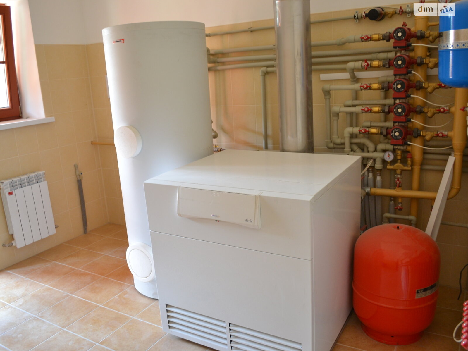 двухэтажный дом с гаражом, 435.5 кв. м, кирпич. Продажа в Романкове фото 1 двухэтажный дом с гаражом, 435.5 кв. м, кирпич. Продажа в Романкове фото 1