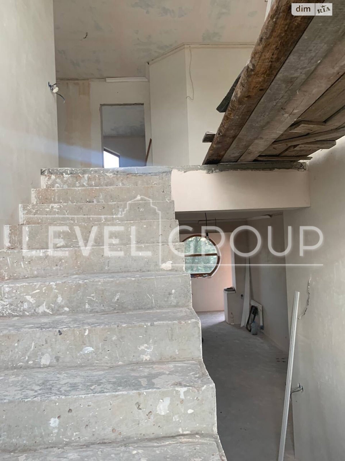 двоповерховий будинок з гаражем, 457 кв. м, цегла. Продаж у Романкові фото 1 двоповерховий будинок з гаражем, 457 кв. м, цегла. Продаж у Романкові фото 1