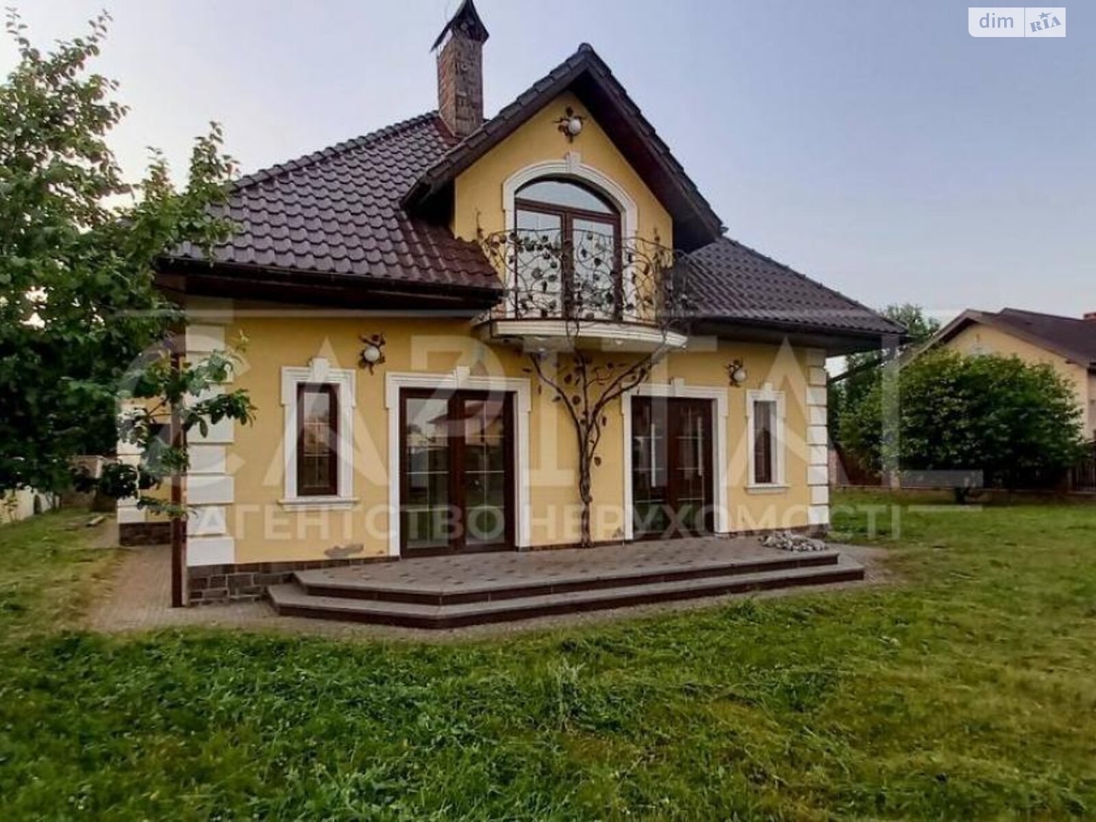 двоповерховий будинок, 295 кв. м, кирпич. Продаж у Романкові фото 1