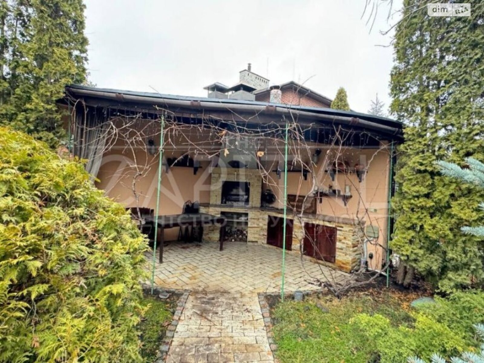 двухэтажный дом, 441 кв. м, кирпич. Продажа в Романкове фото 1 двухэтажный дом, 441 кв. м, кирпич. Продажа в Романкове фото 1