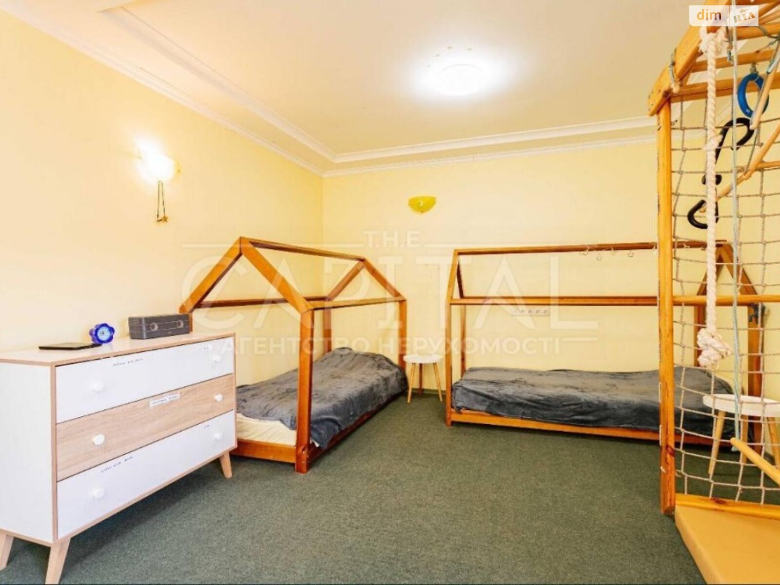 двухэтажный дом, 330 кв. м, кирпич. Продажа в Романкове фото 1