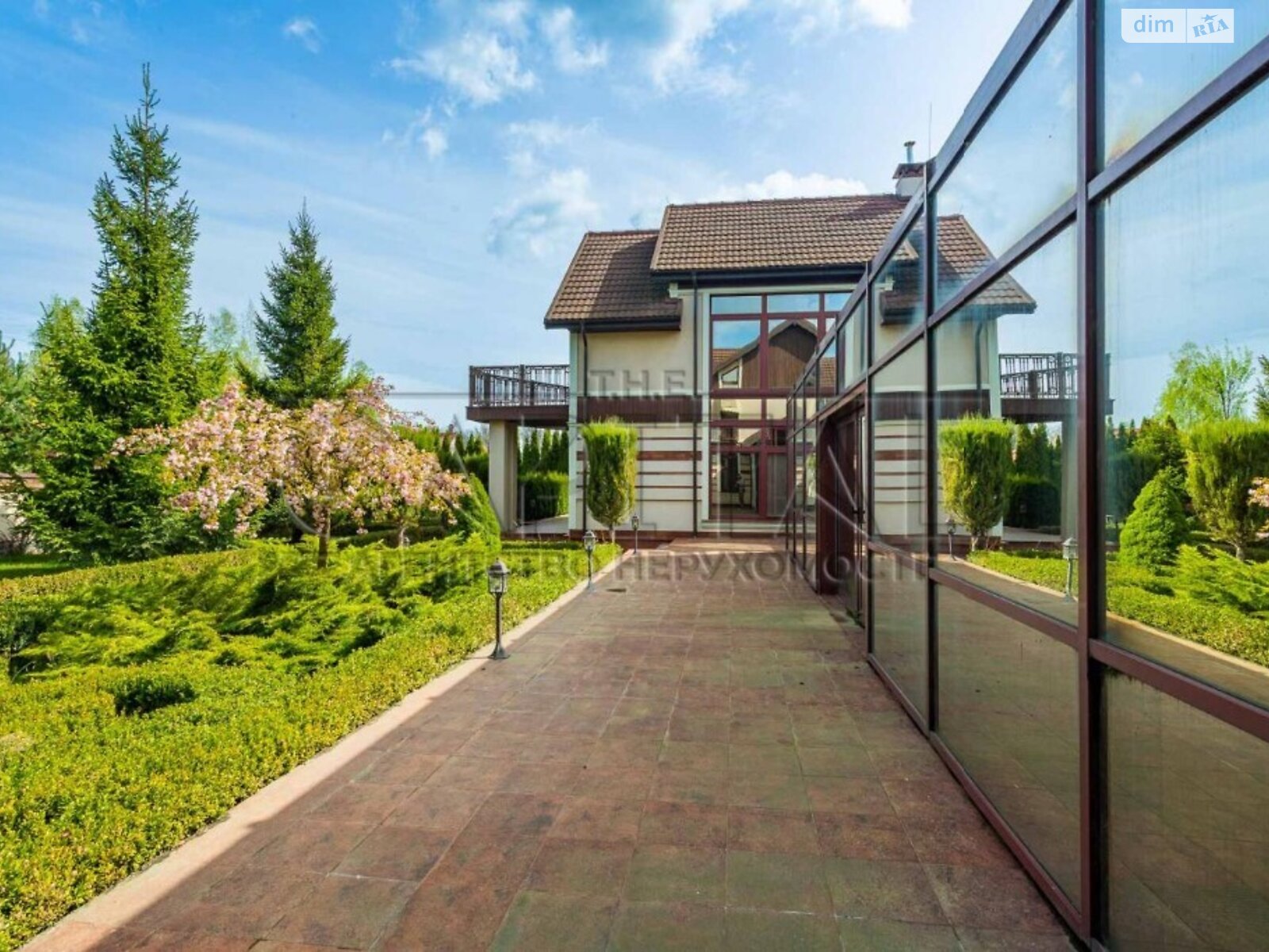 двоповерховий будинок, 824 кв. м, кирпич. Продаж у Романкові фото 1 двоповерховий будинок, 824 кв. м, кирпич. Продаж у Романкові фото 1