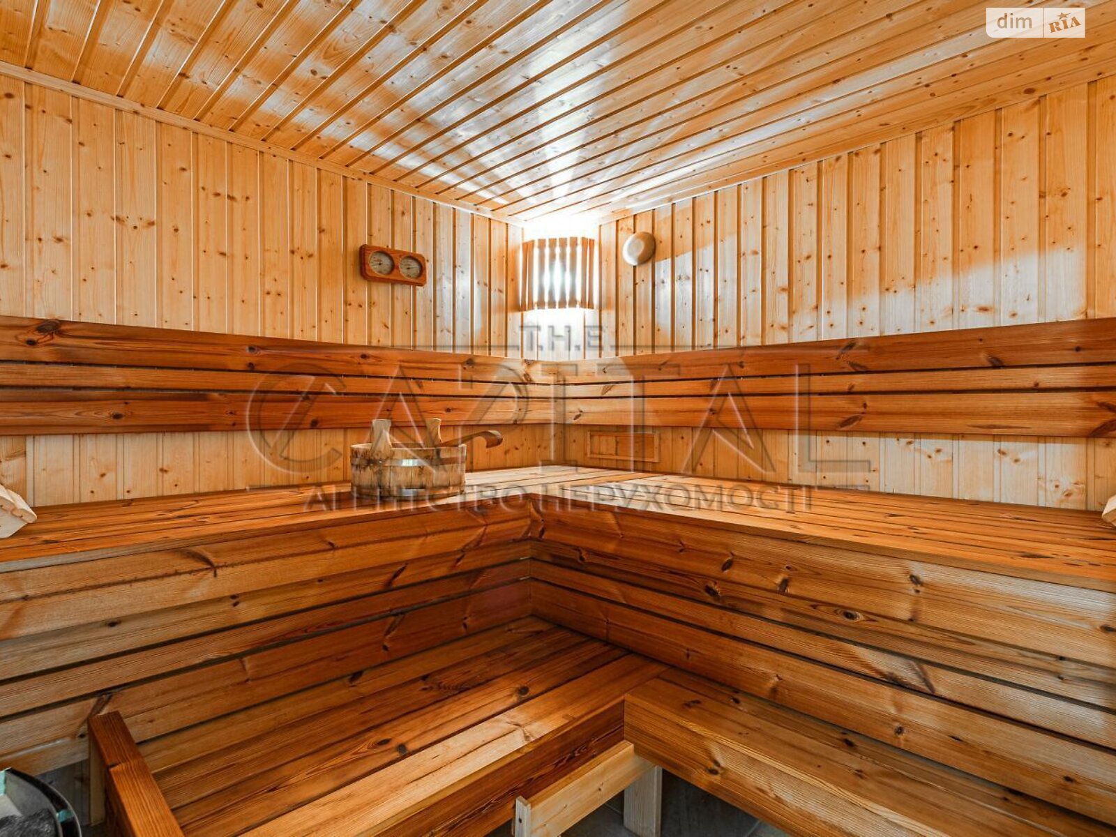двоповерховий будинок, 441 кв. м, цегла. Продаж у Романкові фото 1 двоповерховий будинок, 441 кв. м, цегла. Продаж у Романкові фото 1