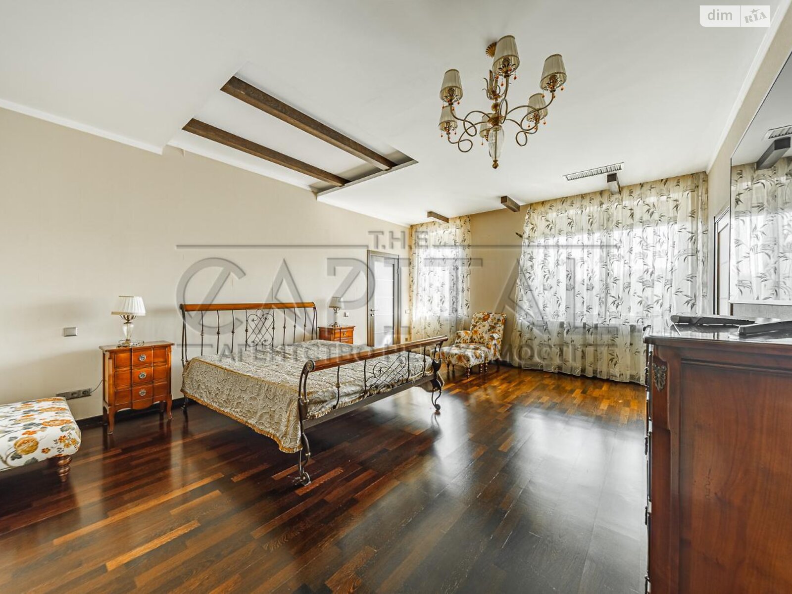 двоповерховий будинок, 441 кв. м, цегла. Продаж у Романкові фото 1 двоповерховий будинок, 441 кв. м, цегла. Продаж у Романкові фото 1