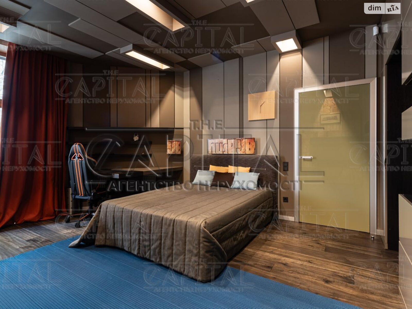 двоповерховий будинок з балконом, 750 кв. м, цегла. Продаж у Романкові фото 1 двоповерховий будинок з балконом, 750 кв. м, цегла. Продаж у Романкові фото 1
