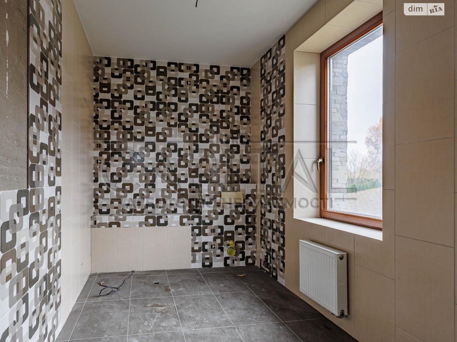 двоповерховий будинок з гаражем, 326.1 кв. м, кирпич. Продаж у Романкові фото 1