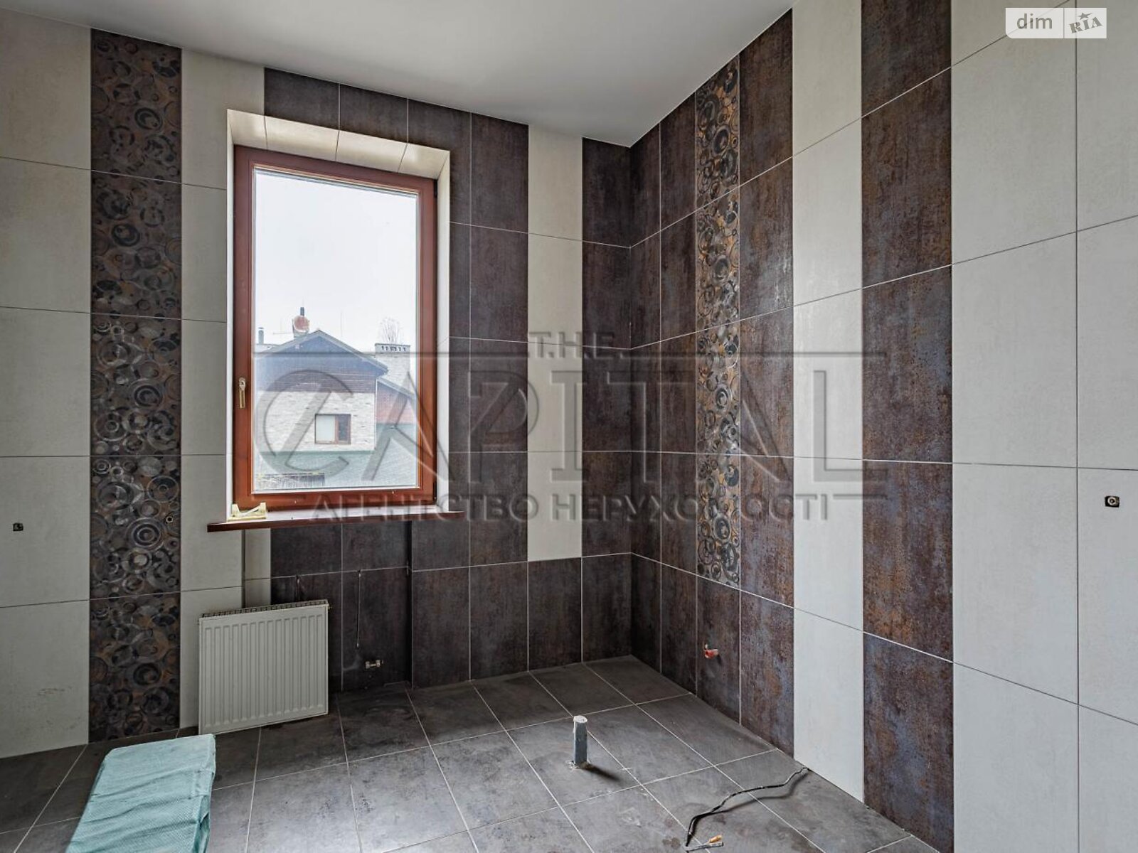 двоповерховий будинок з гаражем, 326.1 кв. м, кирпич. Продаж у Романкові фото 1