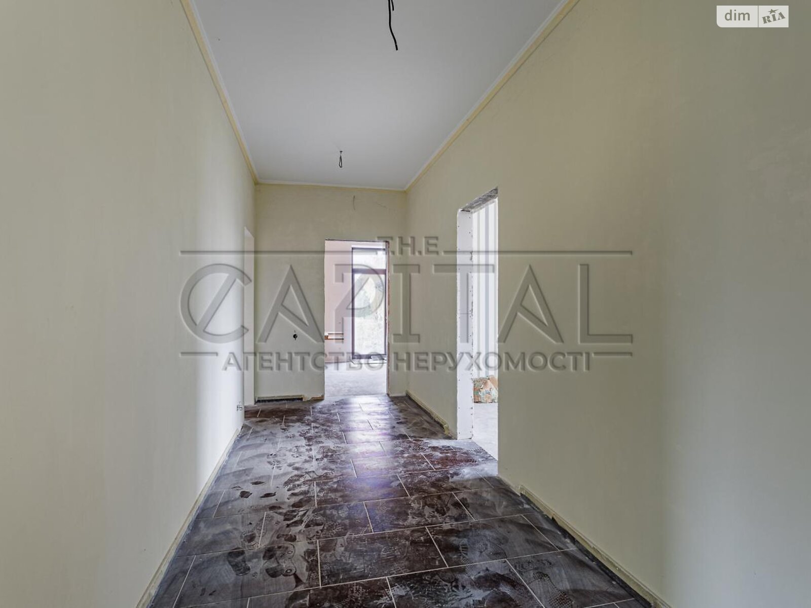 двоповерховий будинок з гаражем, 326.1 кв. м, кирпич. Продаж у Романкові фото 1