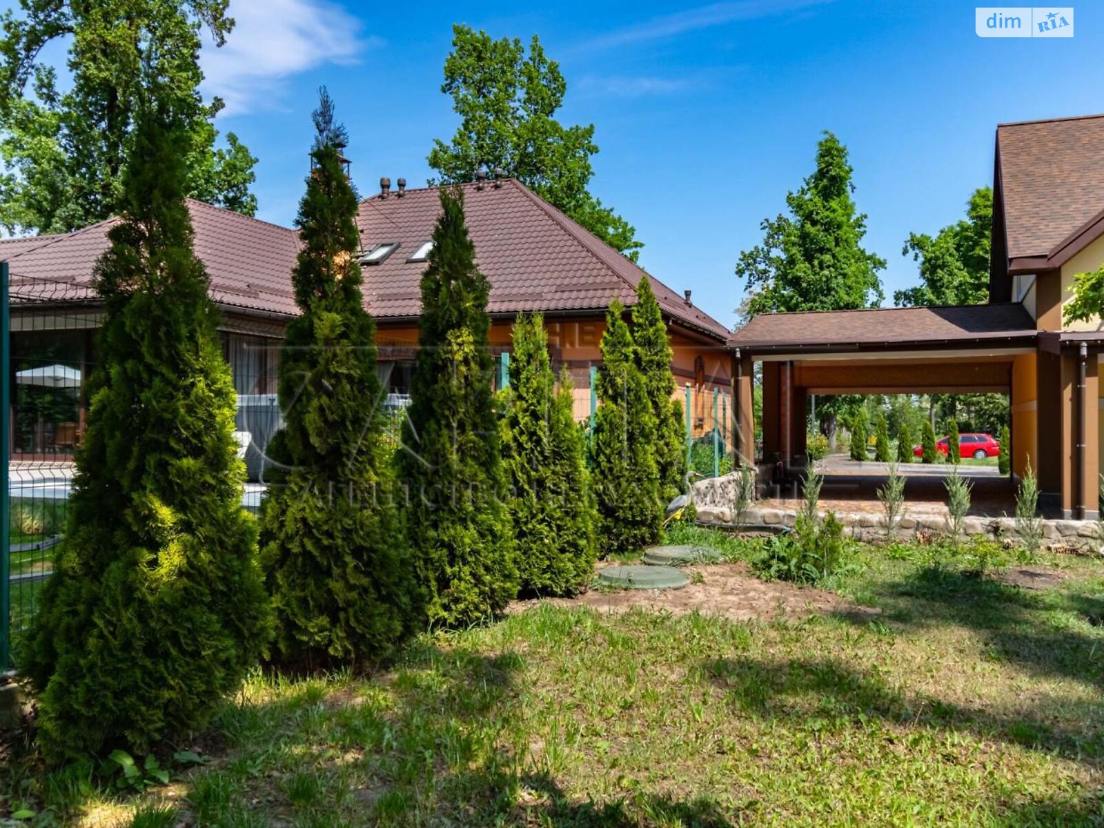 двухэтажный дом с отоплением, 235 кв. м, керамический блок. Продажа в Рославичах фото 1 двухэтажный дом с отоплением, 235 кв. м, керамический блок. Продажа в Рославичах фото 1
