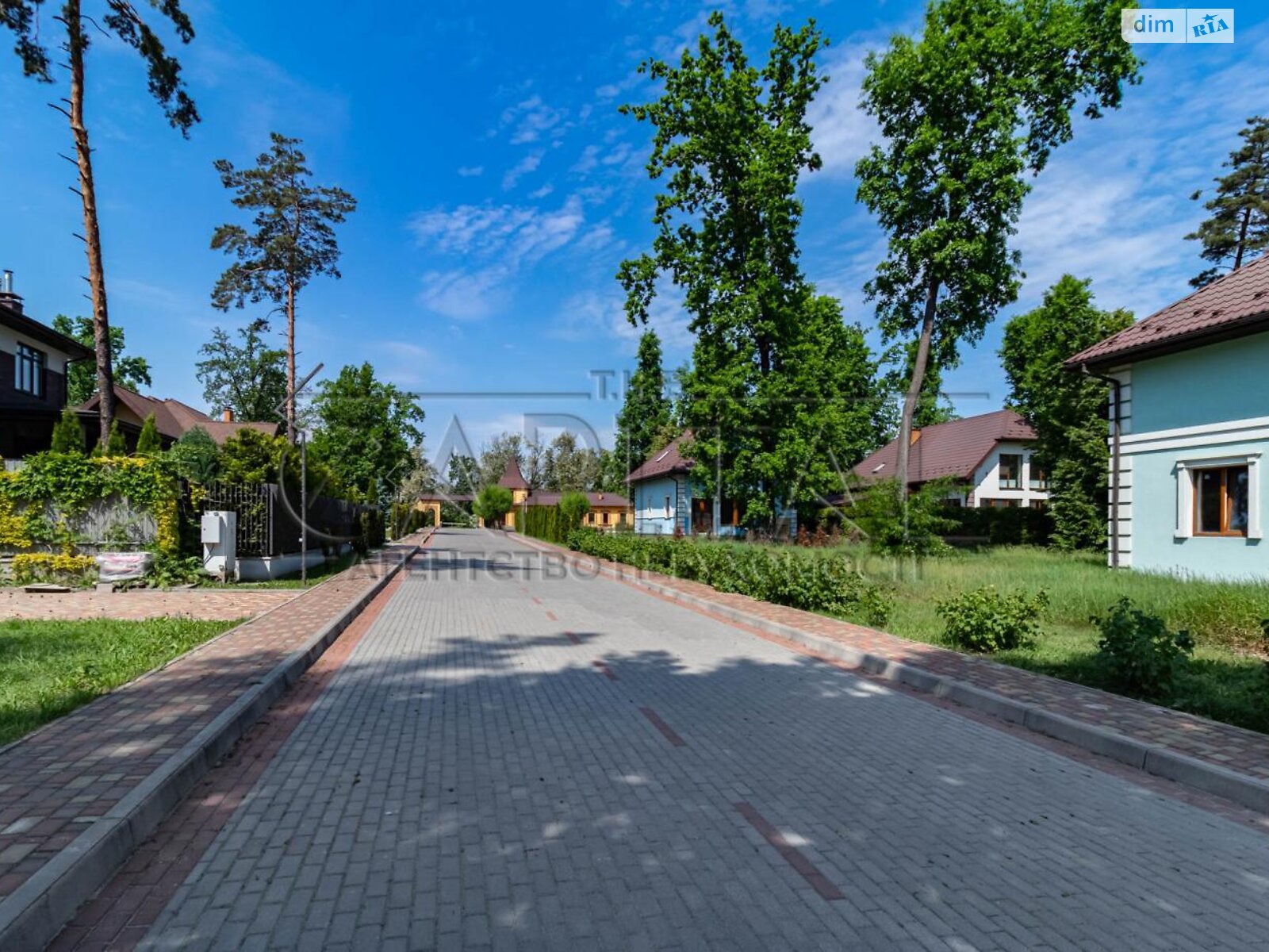 двухэтажный дом с отоплением, 235 кв. м, керамический блок. Продажа в Рославичах фото 1 двухэтажный дом с отоплением, 235 кв. м, керамический блок. Продажа в Рославичах фото 1