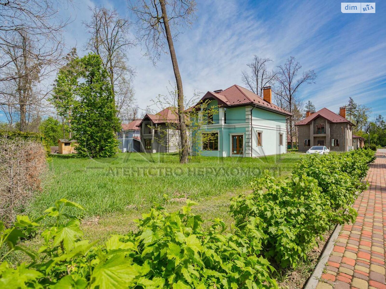 двухэтажный дом с верандой, 136 кв. м, кирпич. Продажа в Рославичах фото 1 двухэтажный дом с верандой, 136 кв. м, кирпич. Продажа в Рославичах фото 1