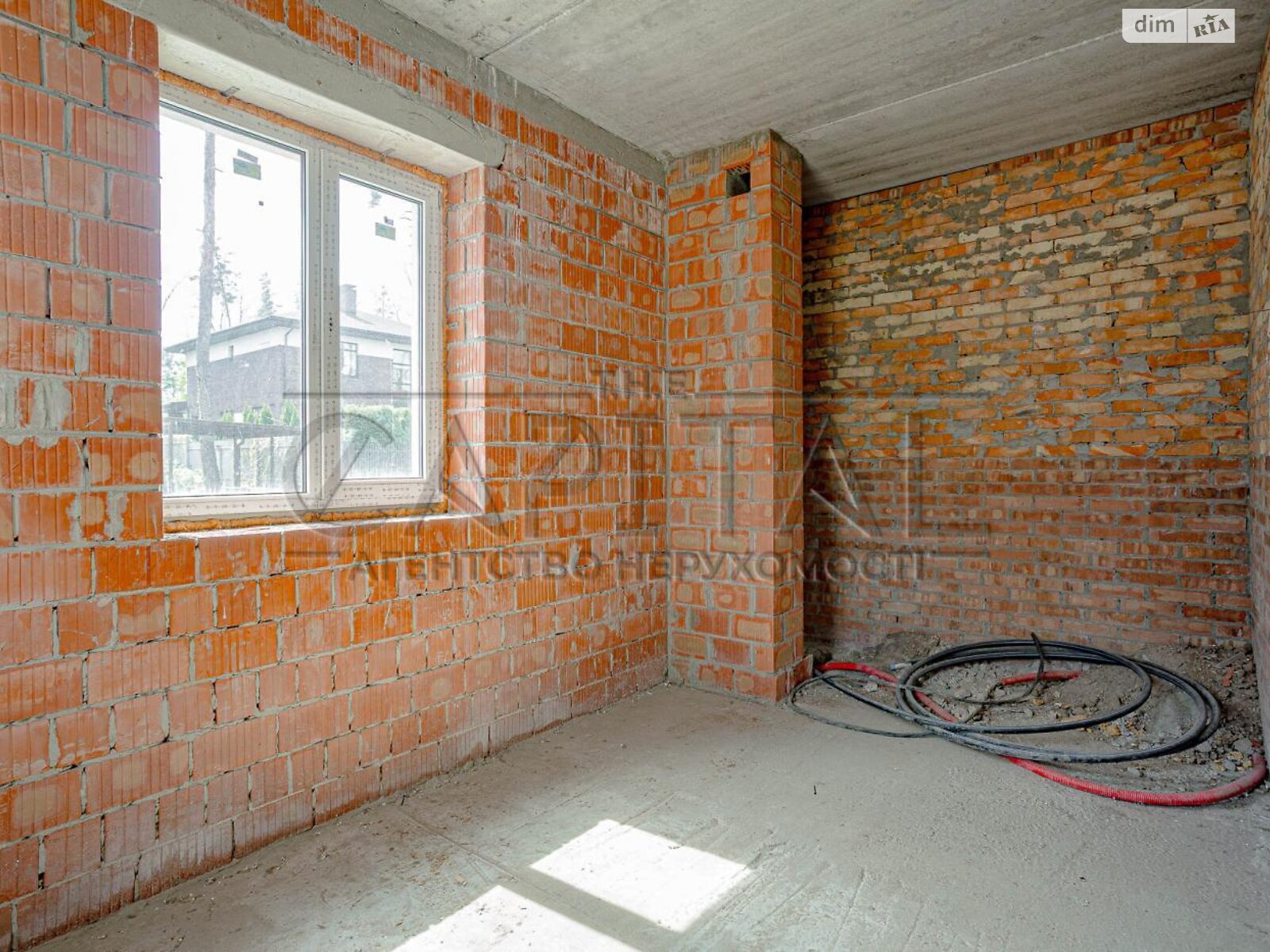 двухэтажный дом с верандой, 136 кв. м, кирпич. Продажа в Рославичах фото 1 двухэтажный дом с верандой, 136 кв. м, кирпич. Продажа в Рославичах фото 1
