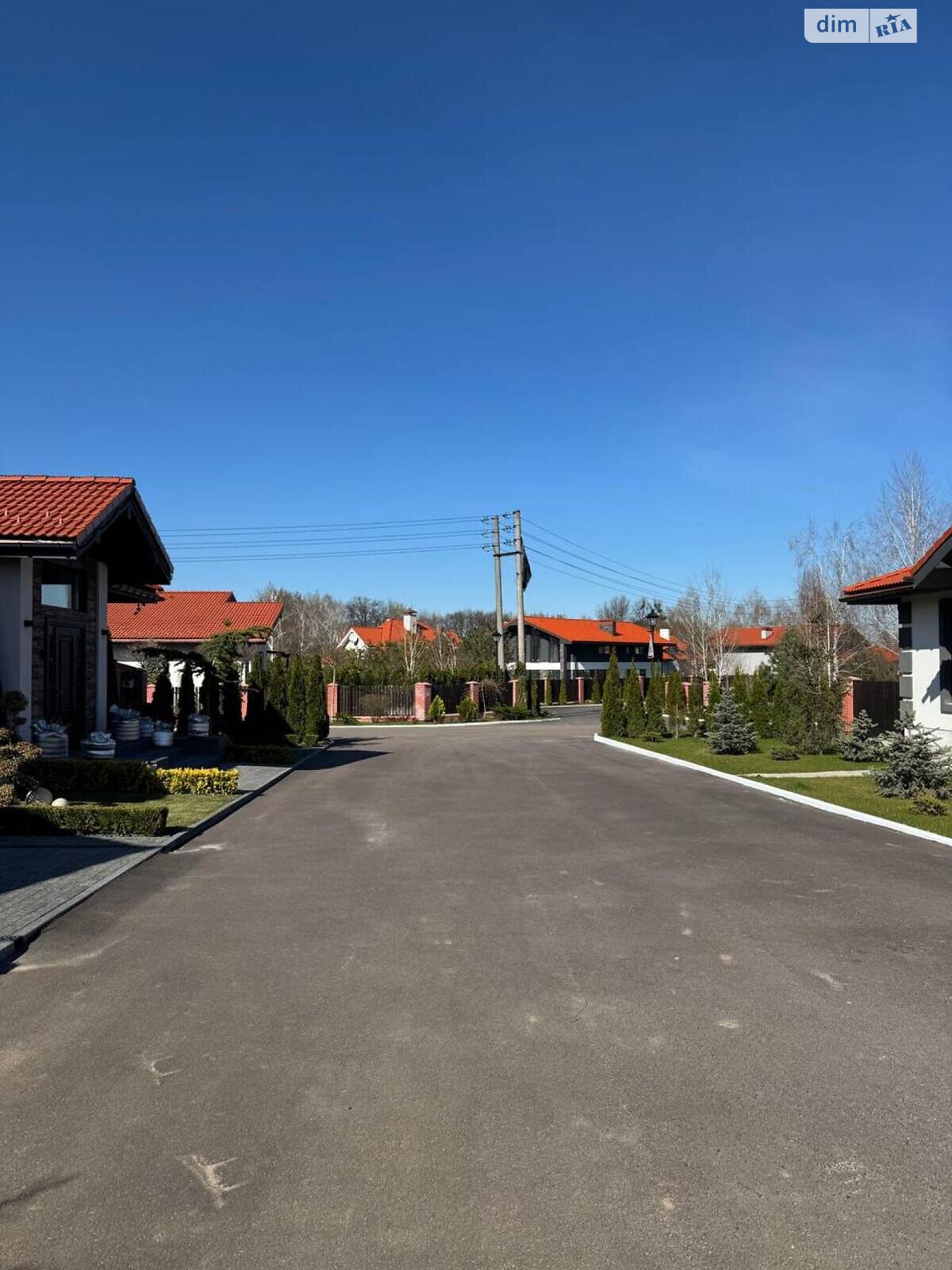 одноповерховий будинок бесідка, 135.3 кв. м, цегла. Продаж у Рославичах фото 1 одноповерховий будинок бесідка, 135.3 кв. м, цегла. Продаж у Рославичах фото 1