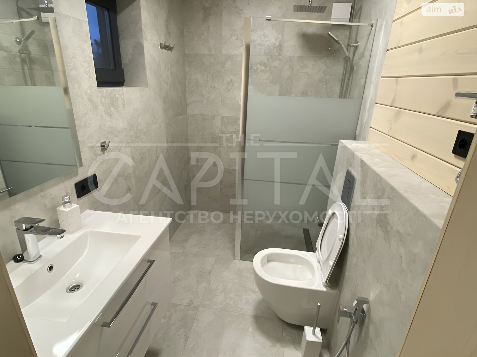 одноэтажный дом с отоплением, 140 кв. м, кирпич. Продажа в Рославичах фото 1 одноэтажный дом с отоплением, 140 кв. м, кирпич. Продажа в Рославичах фото 1