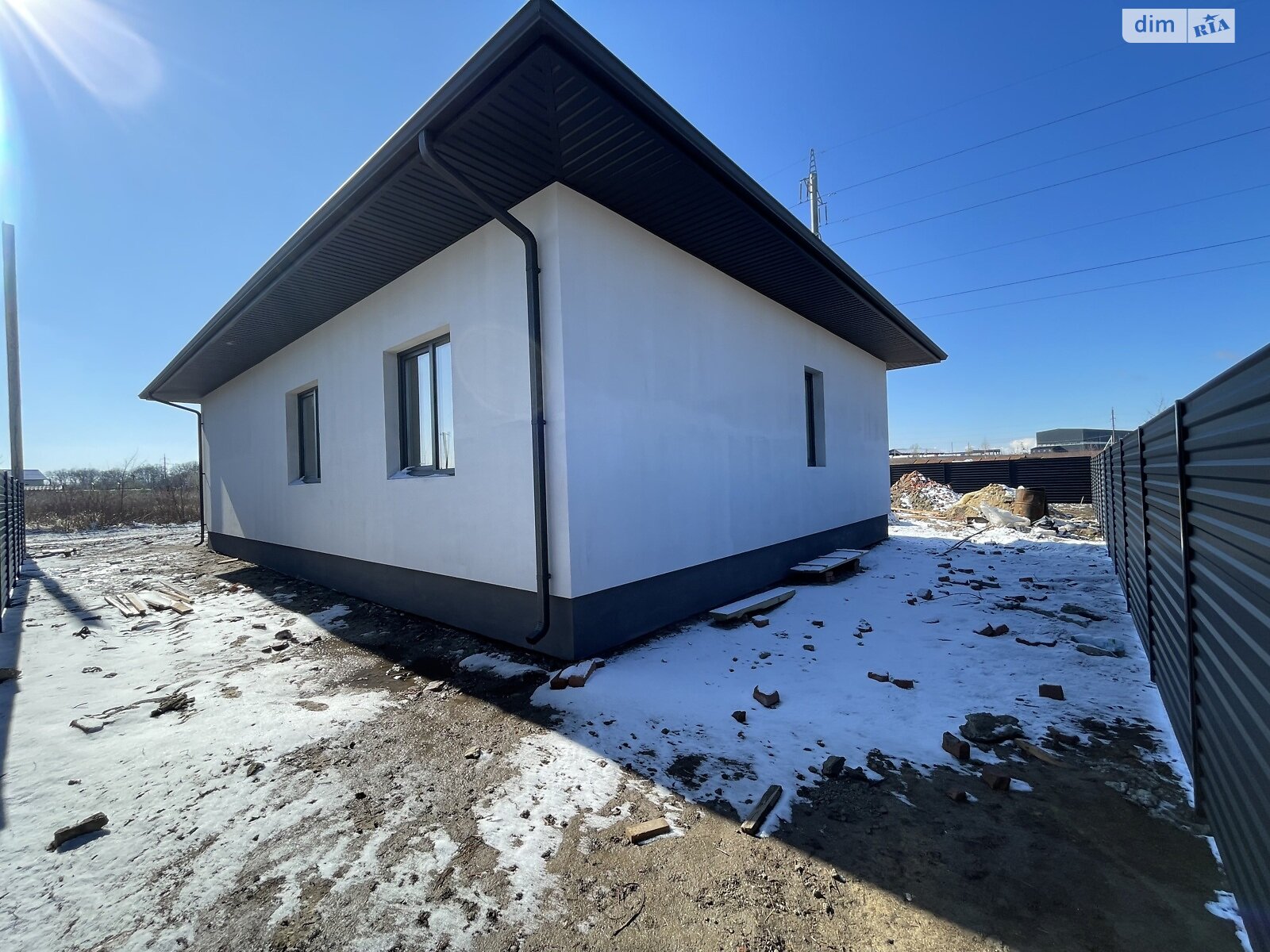одноэтажный дом, 92 кв. м, кирпич. Продажа в Рованцах фото 1 одноэтажный дом, 92 кв. м, кирпич. Продажа в Рованцах фото 1