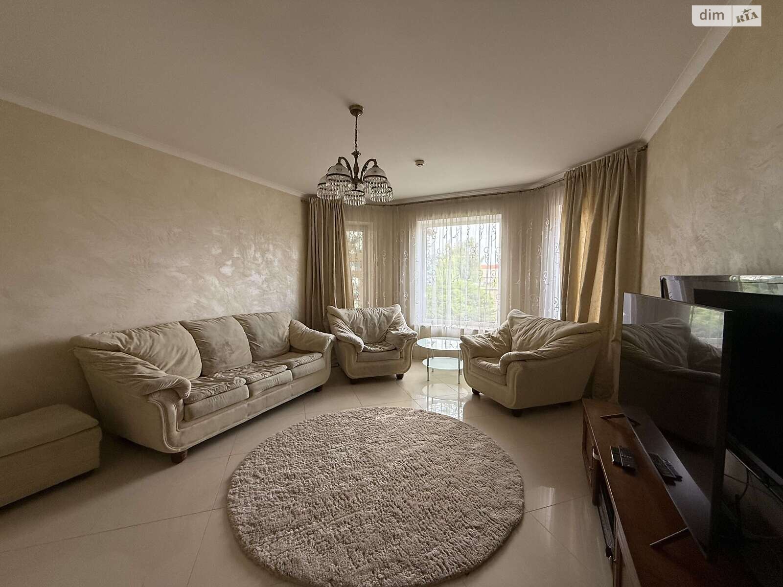 двоповерховий будинок з верандою, 182.2 кв. м, цегла. Продаж у Рованцях фото 1 двоповерховий будинок з верандою, 182.2 кв. м, цегла. Продаж у Рованцях фото 1