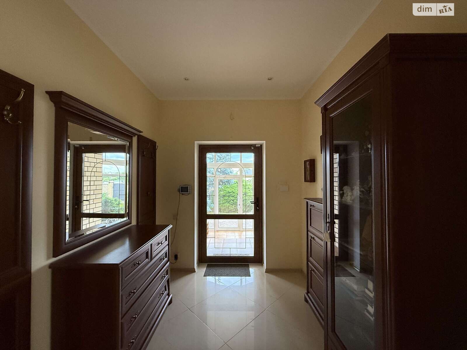 двоповерховий будинок з верандою, 182.2 кв. м, цегла. Продаж у Рованцях фото 1 двоповерховий будинок з верандою, 182.2 кв. м, цегла. Продаж у Рованцях фото 1