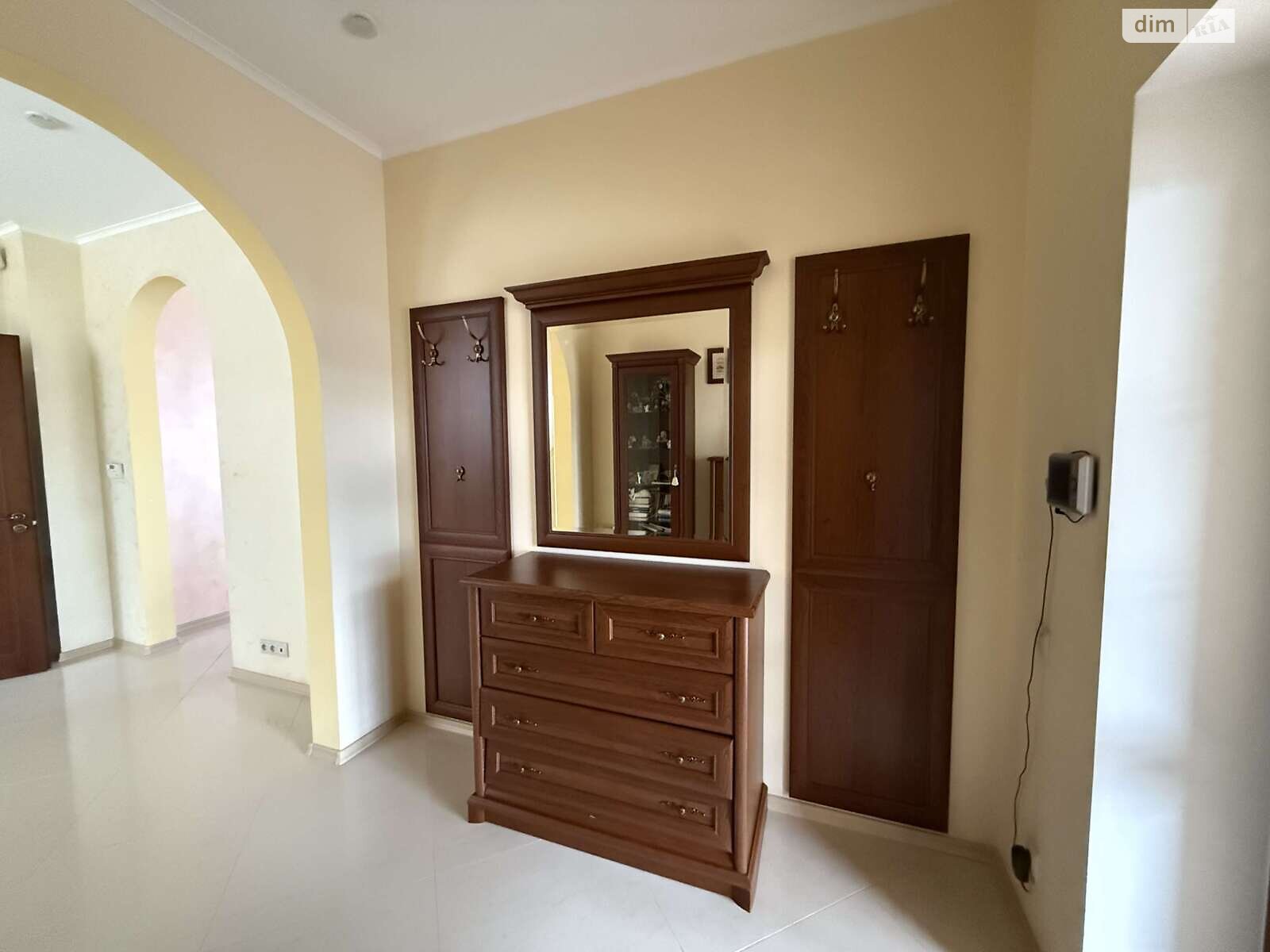 двоповерховий будинок з верандою, 182.2 кв. м, цегла. Продаж у Рованцях фото 1 двоповерховий будинок з верандою, 182.2 кв. м, цегла. Продаж у Рованцях фото 1